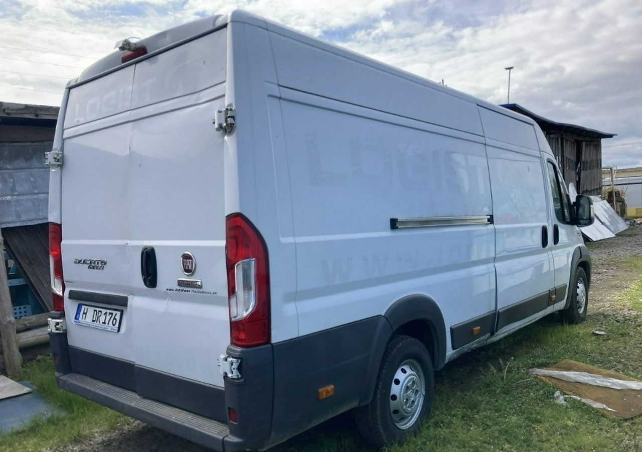 Fiat Ducato Ducato 2.3 JTD-150KM Mega Max 6-biegów Klima Kamera 2017 - Dubă: Foto 3 Fiat Ducato Ducato 2.3 JTD-150KM Mega Max 6-biegów Klima Kamera 2017 - Dubă: Foto 3