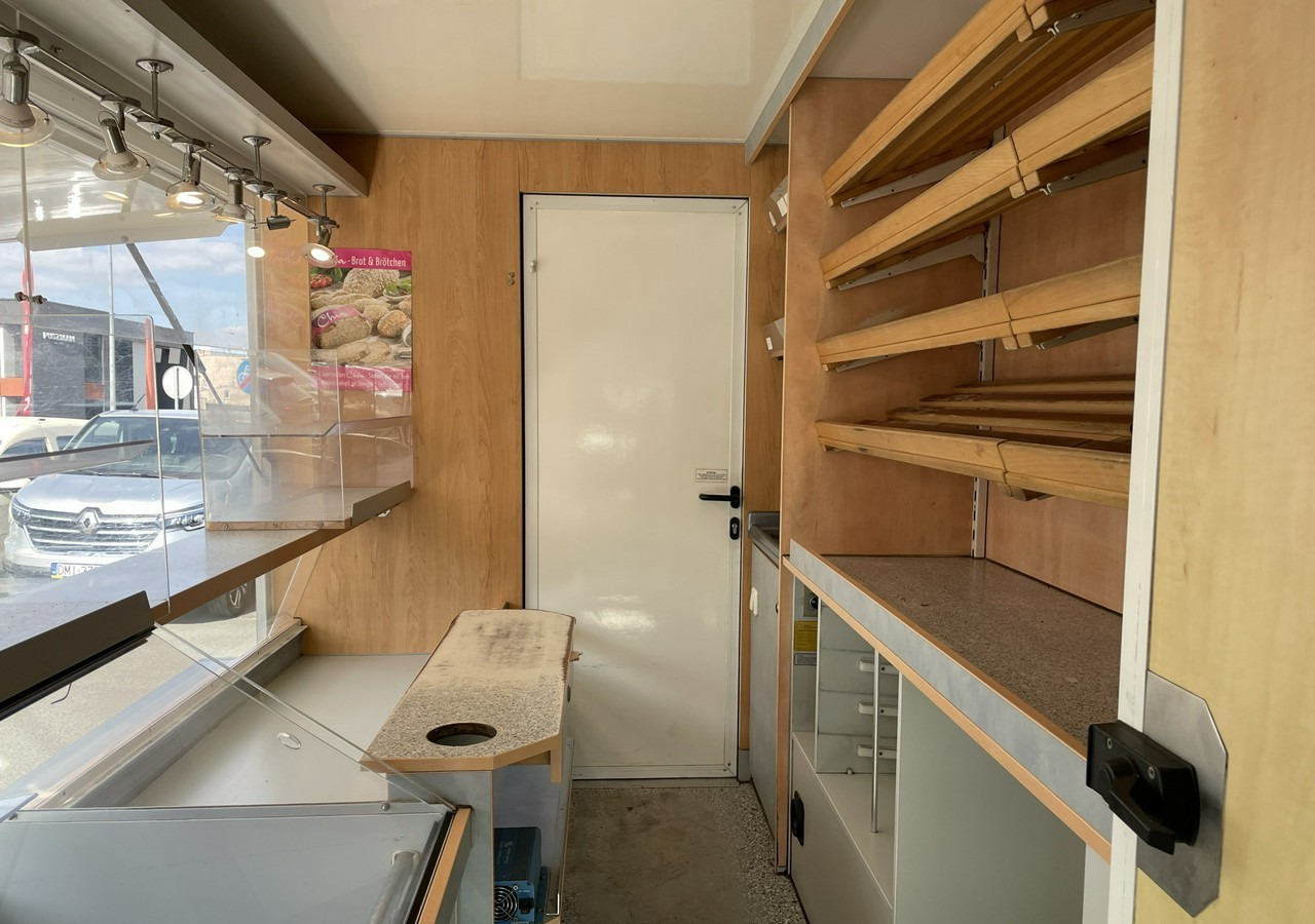 Fiat Ducato Ducato Autosklep pieczy Sklep Gastronomiczny Food Truck Foodtruck 20 - Autorulota comerciala: Foto 5 Fiat Ducato Ducato Autosklep pieczy Sklep Gastronomiczny Food Truck Foodtruck 20 - Autorulota comerciala: Foto 5