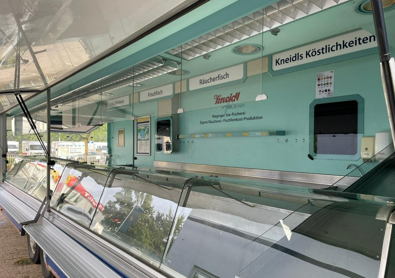 Fiat Ducato Ducato Autosklep wędlin Gastronomiczny Food Truck Foodtruck sklep ba - Autorulota comerciala: Foto 2 Fiat Ducato Ducato Autosklep wędlin Gastronomiczny Food Truck Foodtruck sklep ba - Autorulota comerciala: Foto 2