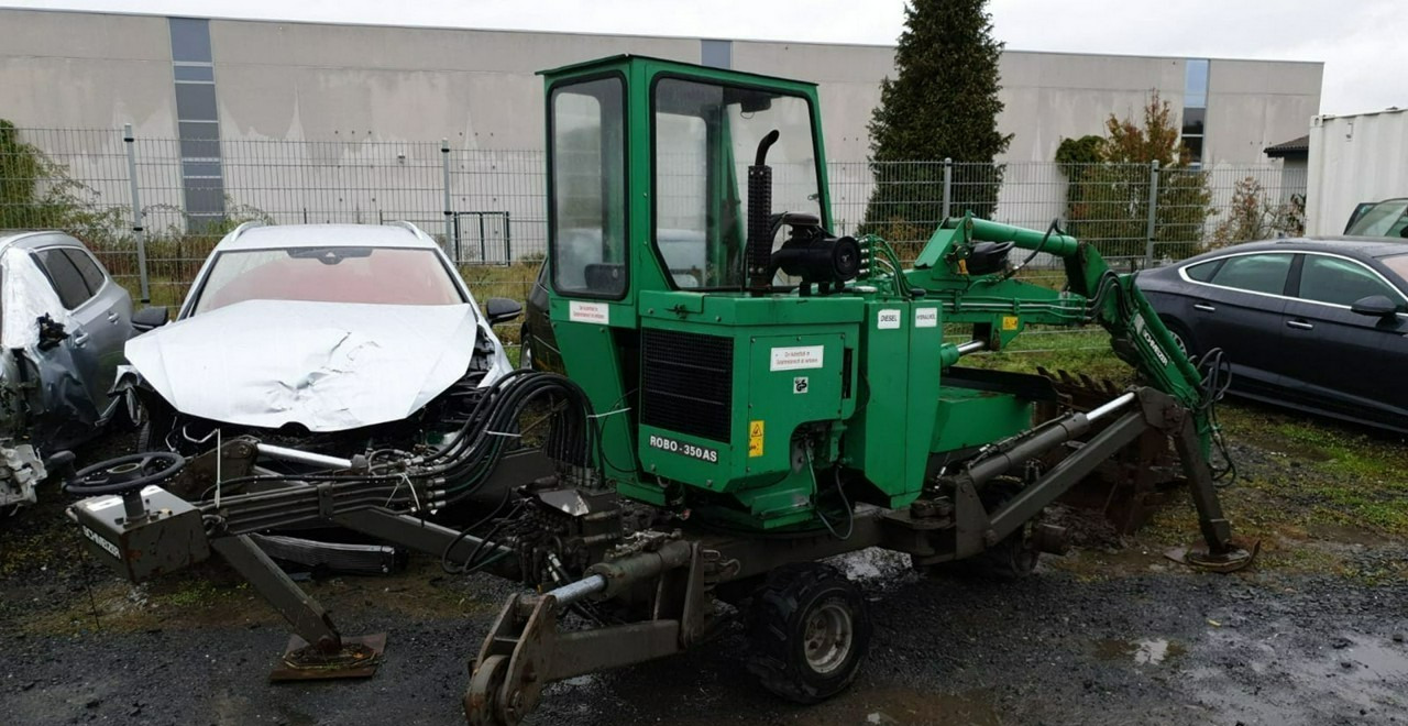 Mini excavator Fiat Ducato Koparka trzy kołowa Robo 350: Foto 6