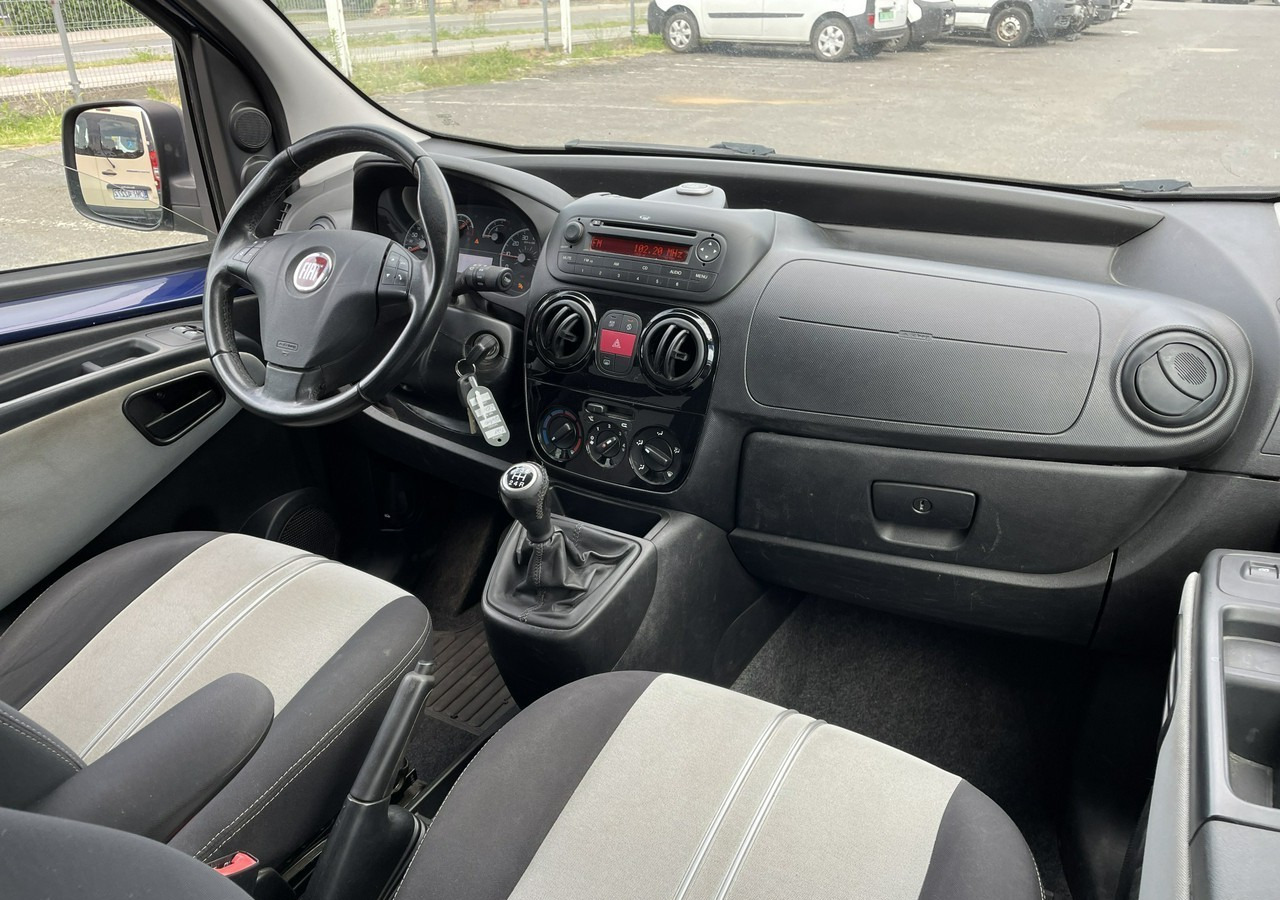 Fiat Qubo Fiat Qubo 1.3-95KM Klima 2013 - Automobil: Foto 4 Fiat Qubo Fiat Qubo 1.3-95KM Klima 2013 - Automobil: Foto 4