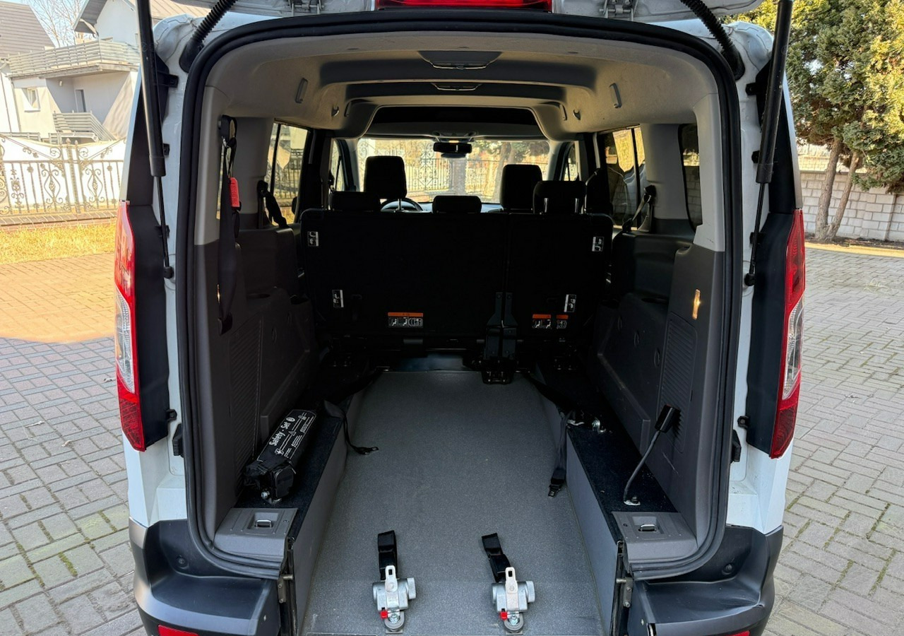 Ford Tourneo Connect II Connect dla niepełnosprawnych Rampa Inwalida Bogate wersja PFRON 20 - Automobil: Foto 3 Ford Tourneo Connect II Connect dla niepełnosprawnych Rampa Inwalida Bogate wersja PFRON 20 - Automobil: Foto 3