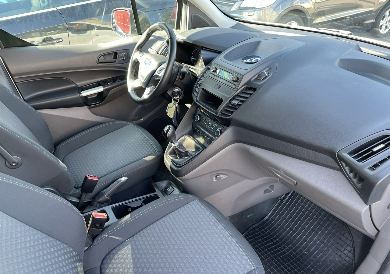 Ford Tourneo Connect II Connect dla niepełnosprawnych Rampa Inwalida PFRON Model 2021 - Automobil: Foto 5 Ford Tourneo Connect II Connect dla niepełnosprawnych Rampa Inwalida PFRON Model 2021 - Automobil: Foto 5