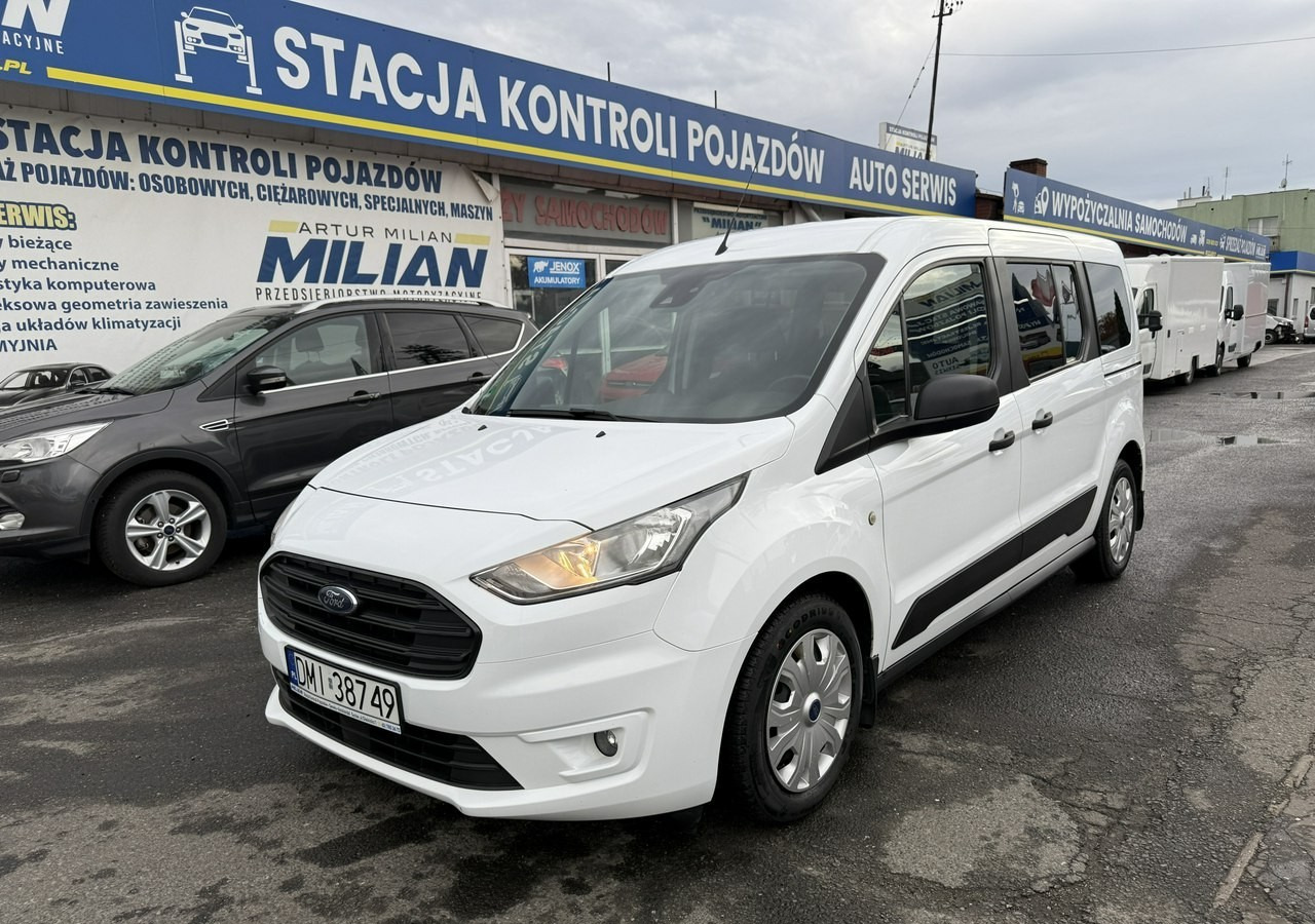 Ford Tourneo Connect II Connect dla niepełnosprawnych Rampa Inwalida PFRON Model 2021 - Mașină break: Foto 2 Ford Tourneo Connect II Connect dla niepełnosprawnych Rampa Inwalida PFRON Model 2021 - Mașină break: Foto 2