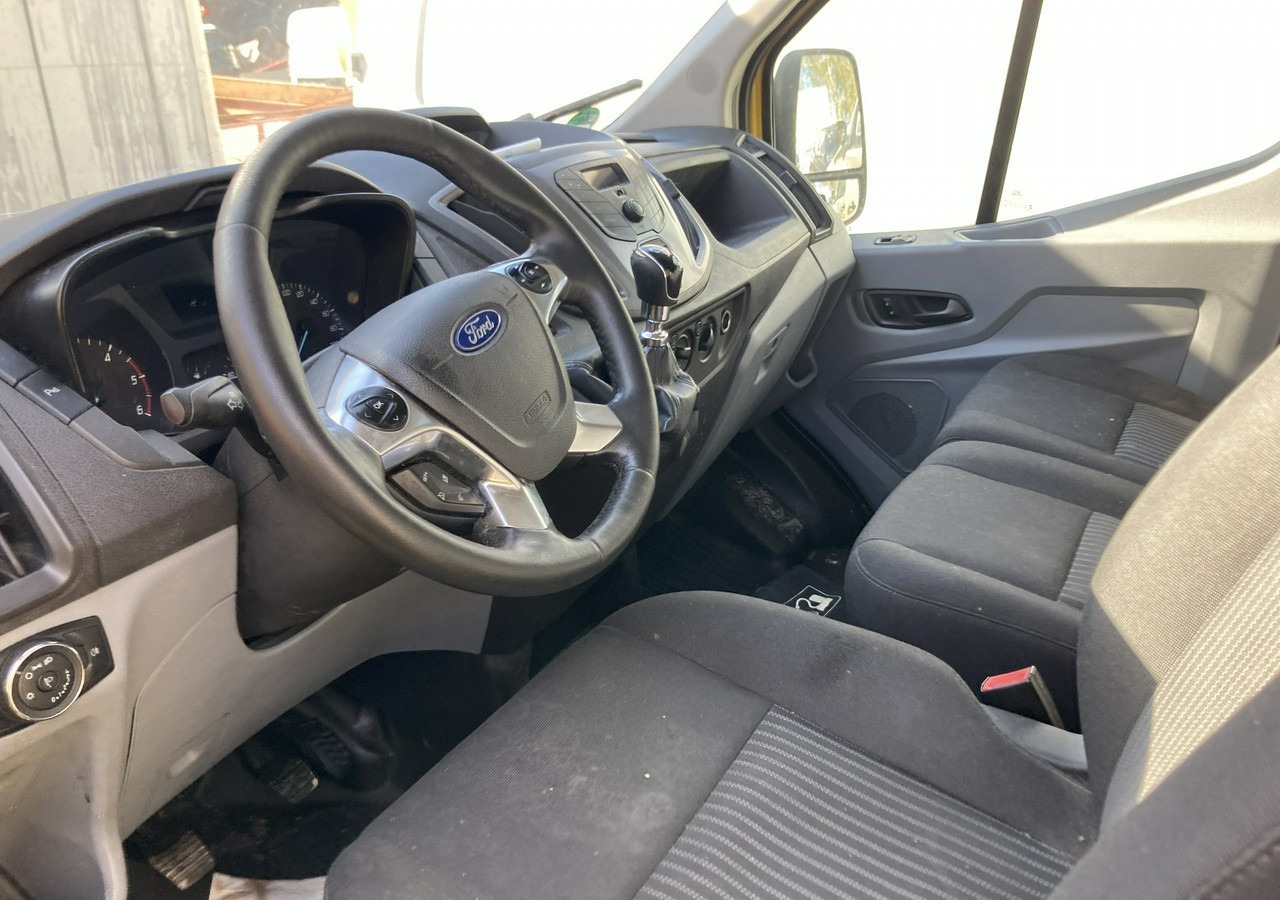 Ford Transit Transit 2.2 Klima 2016 - Dubă: Foto 3 Ford Transit Transit 2.2 Klima 2016 - Dubă: Foto 3