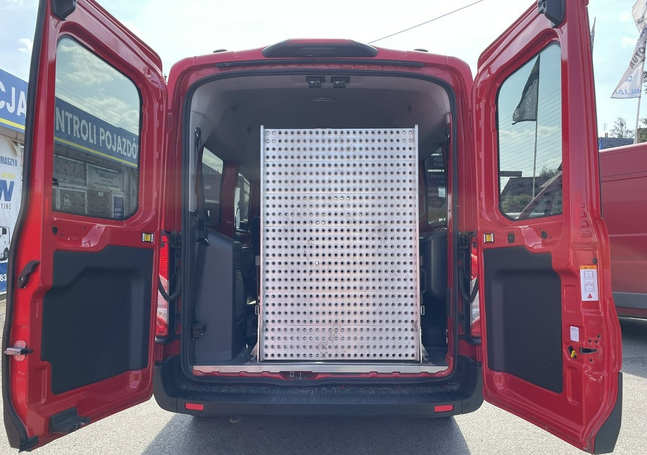 Ford Transit VIII Transit przewozu Niepełnosprawnych 2 wózki inwalida rampa 2021 PFRON - Automobil: Foto 4 Ford Transit VIII Transit przewozu Niepełnosprawnych 2 wózki inwalida rampa 2021 PFRON - Automobil: Foto 4