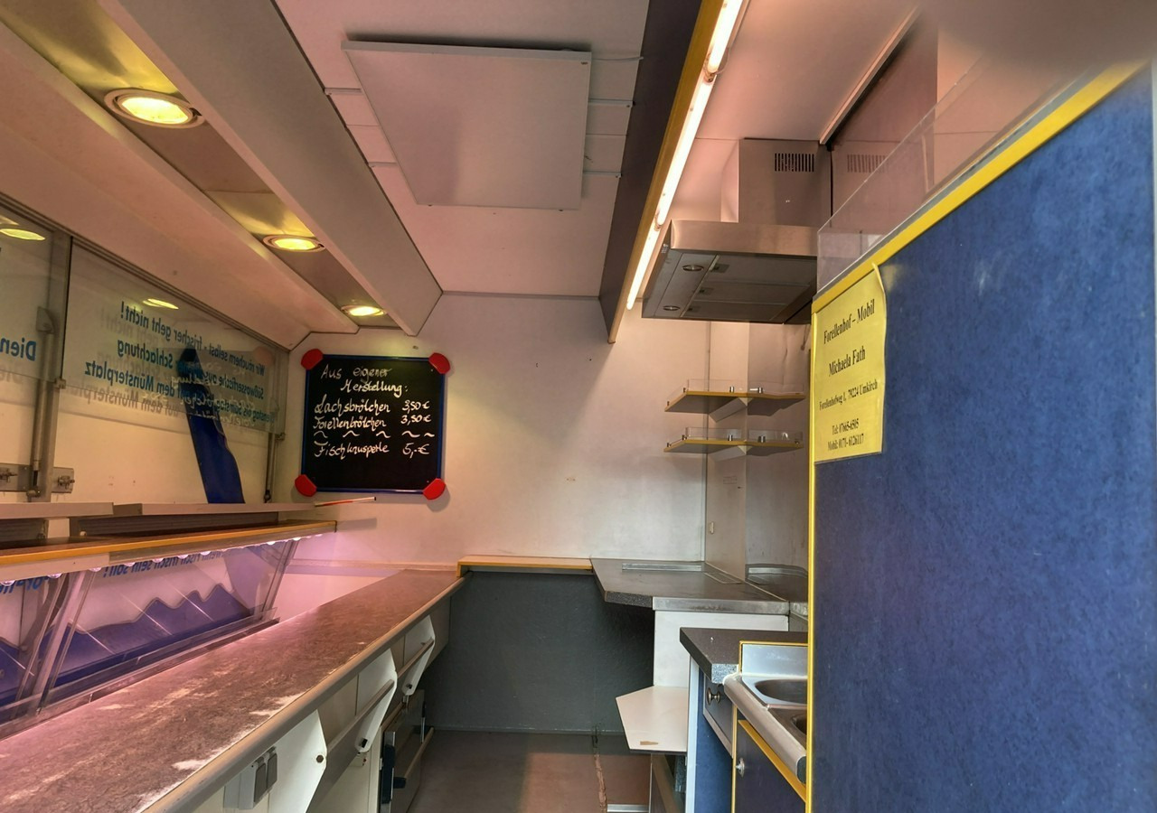 Inna Inny Autosklep wędlin Gastronomiczna food truck foodtruck sklep Klima199 - Rulota comerciala: Foto 2 Inna Inny Autosklep wędlin Gastronomiczna food truck foodtruck sklep Klima199 - Rulota comerciala: Foto 2