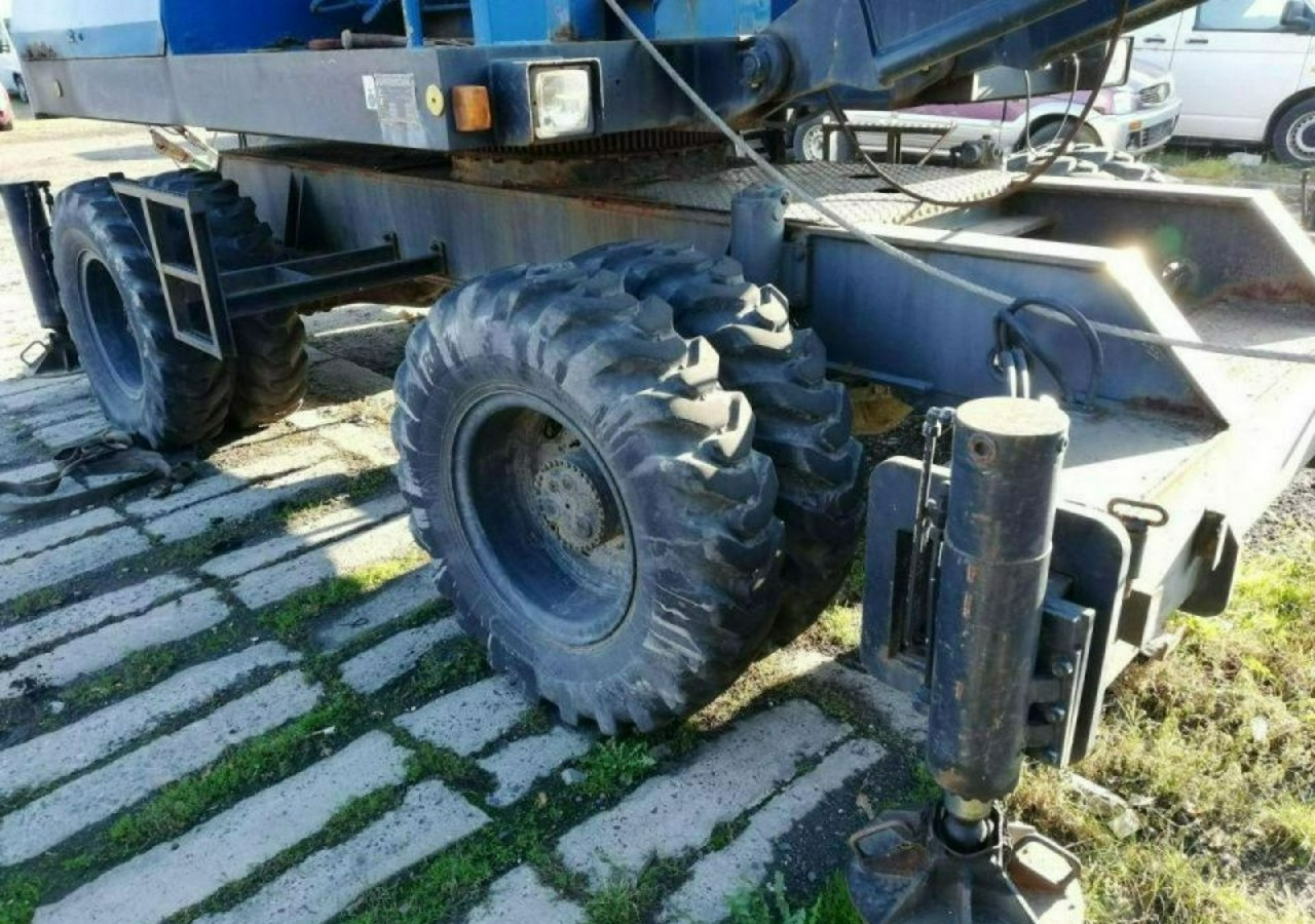 Inna Inny Dźwig Samojezdny Żuraw podnośnik SENNEBOGEN S612M 14m - Automacara: Foto 3 Inna Inny Dźwig Samojezdny Żuraw podnośnik SENNEBOGEN S612M 14m - Automacara: Foto 3
