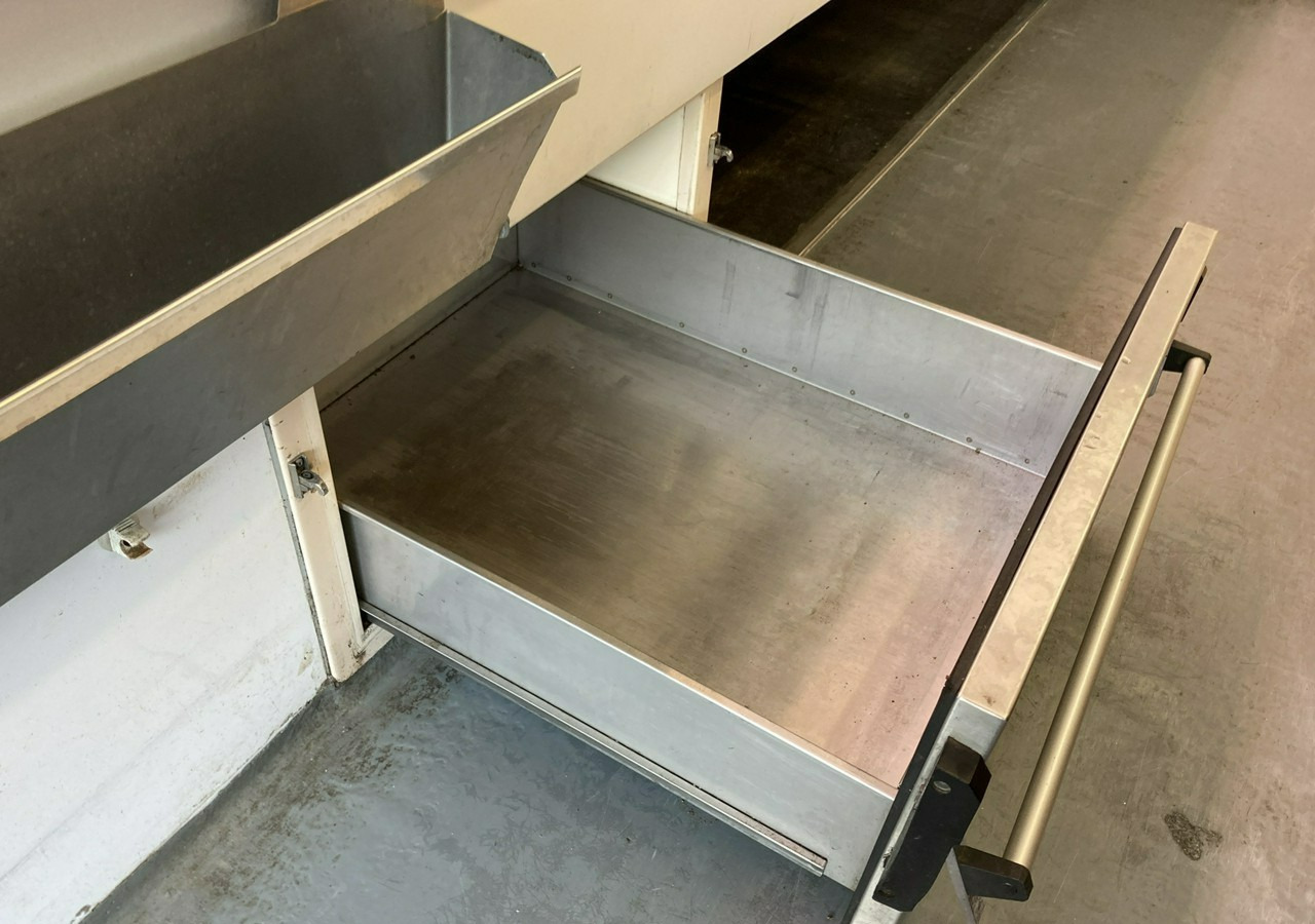 Leasing de  Inna Inny Przycze Autosklep wędli Gastronomiczna food truck foodtruck sklep 20 Inna Inny Przycze Autosklep wędli Gastronomiczna food truck foodtruck sklep 20: Foto 9 Leasing de  Inna Inny Przycze Autosklep wędli Gastronomiczna food truck foodtruck sklep 20 Inna Inny Przycze Autosklep wędli Gastronomiczna food truck foodtruck sklep 20: Foto 9