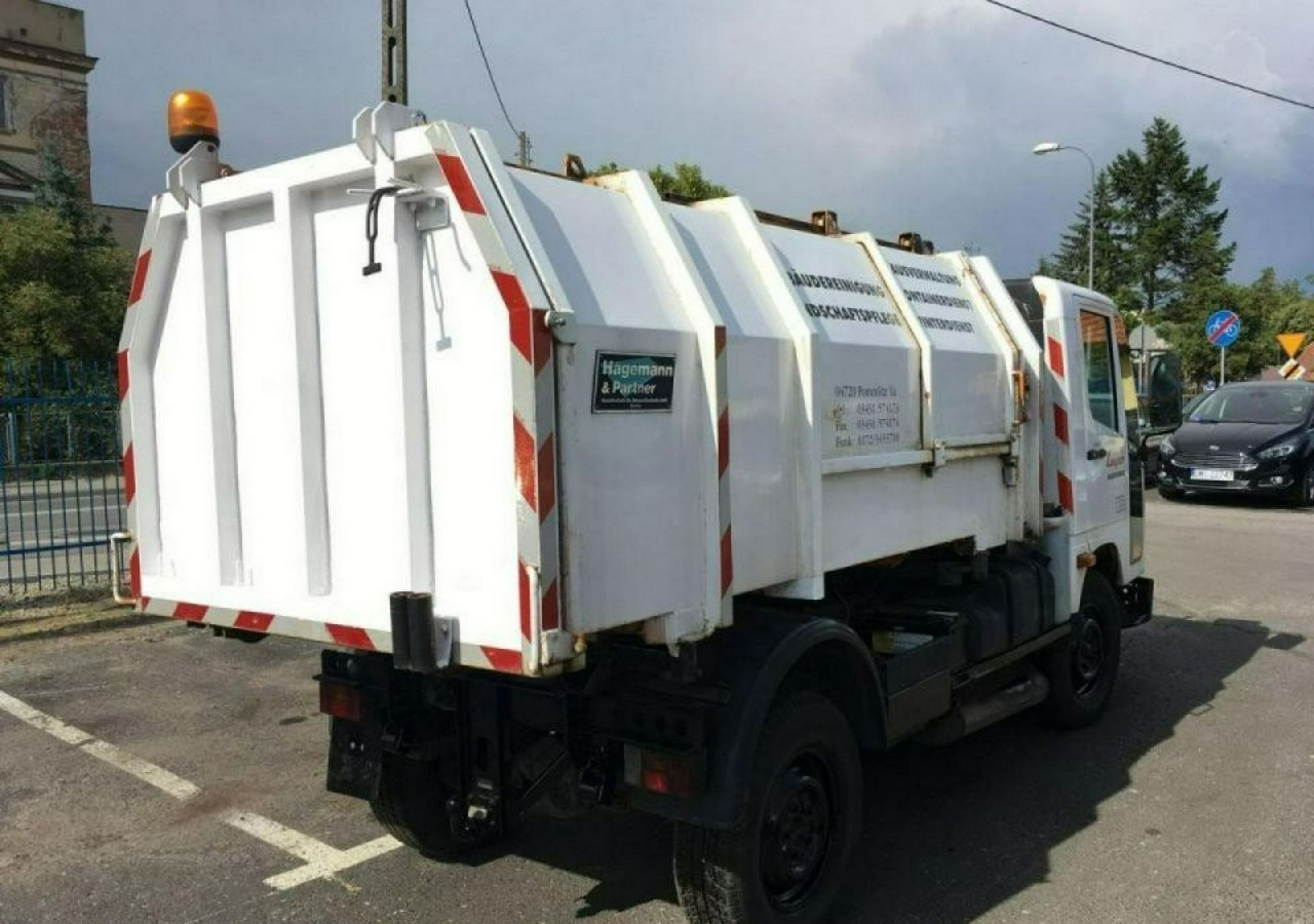 Inna Inny Unimog UX100 Śmieciarka wywrotka prasa - Autogunoiere: Foto 4 Inna Inny Unimog UX100 Śmieciarka wywrotka prasa - Autogunoiere: Foto 4
