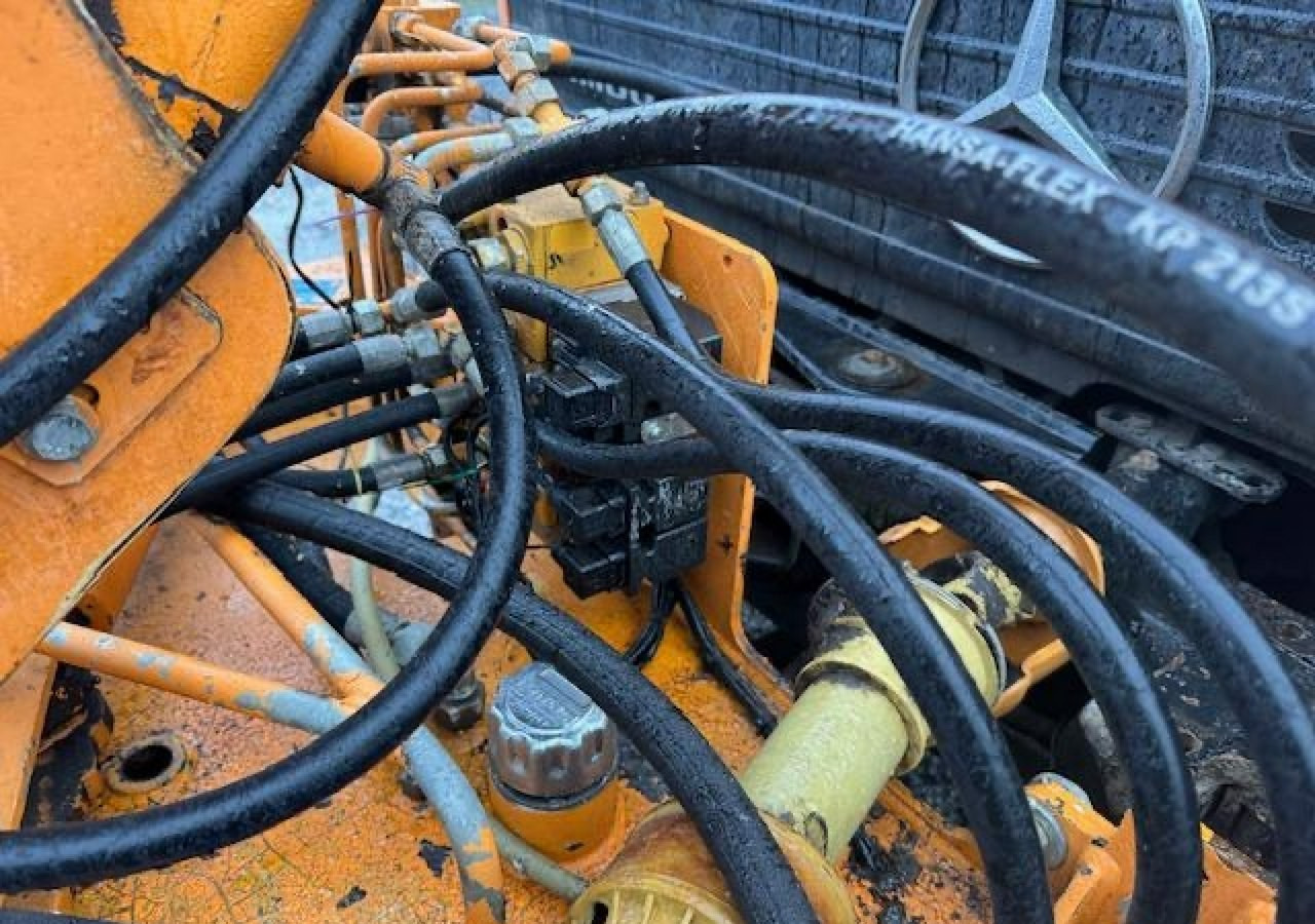 Leasing de Inna Inny Unimog 1400 4X4 Kosiarka bijakowa teleskopowa Inna Inny Unimog 1400 4X4 Kosiarka bijakowa teleskopowa: Foto 20 Leasing de Inna Inny Unimog 1400 4X4 Kosiarka bijakowa teleskopowa Inna Inny Unimog 1400 4X4 Kosiarka bijakowa teleskopowa: Foto 20