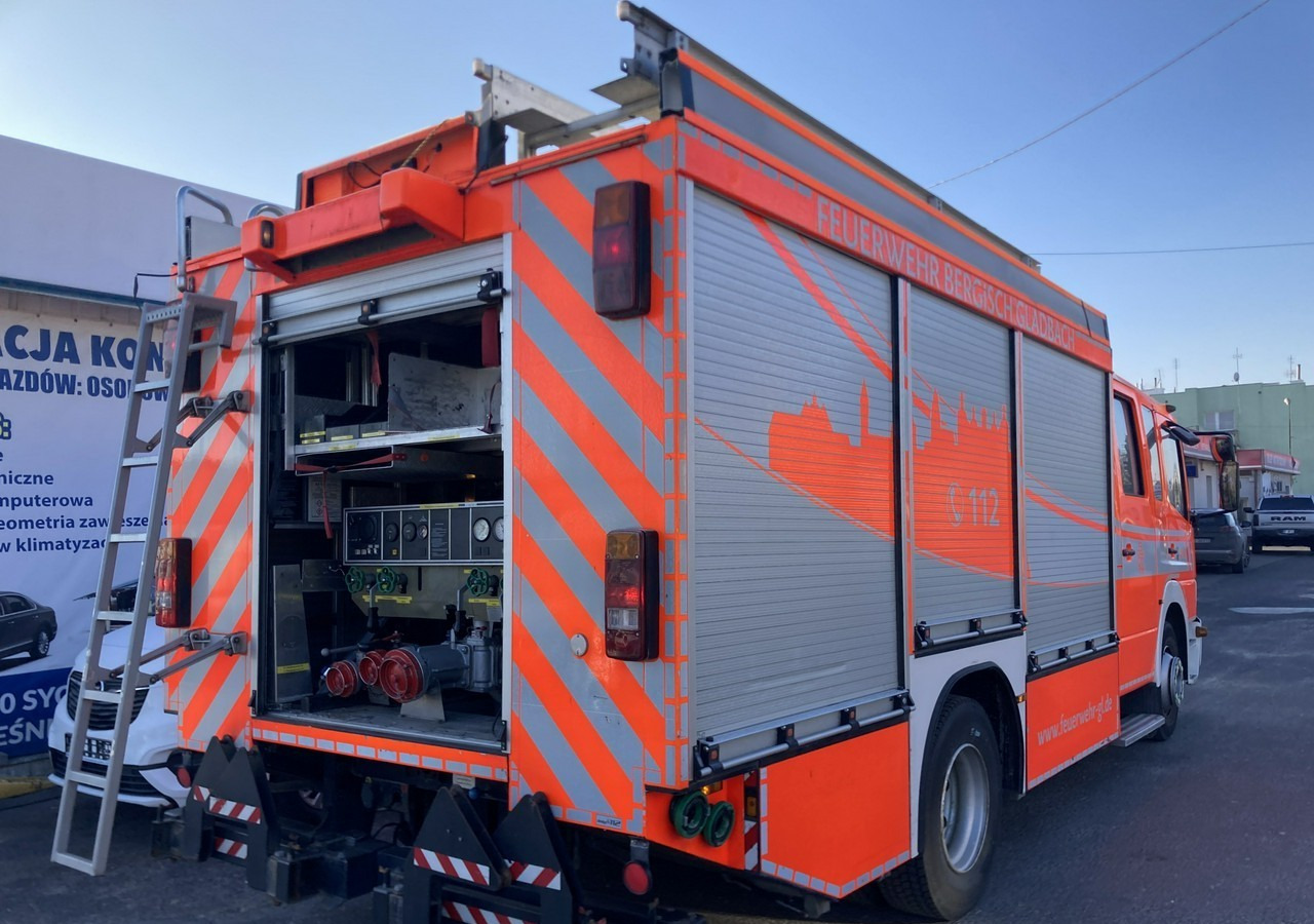 Mercedes-Benz Atego Atego15-280 Straż Pożarna Gaśnicza Ziegler 2020L wody 210L piany 20 - Autospeciala de stins incendii: Foto 3 Mercedes-Benz Atego Atego15-280 Straż Pożarna Gaśnicza Ziegler 2020L wody 210L piany 20 - Autospeciala de stins incendii: Foto 3