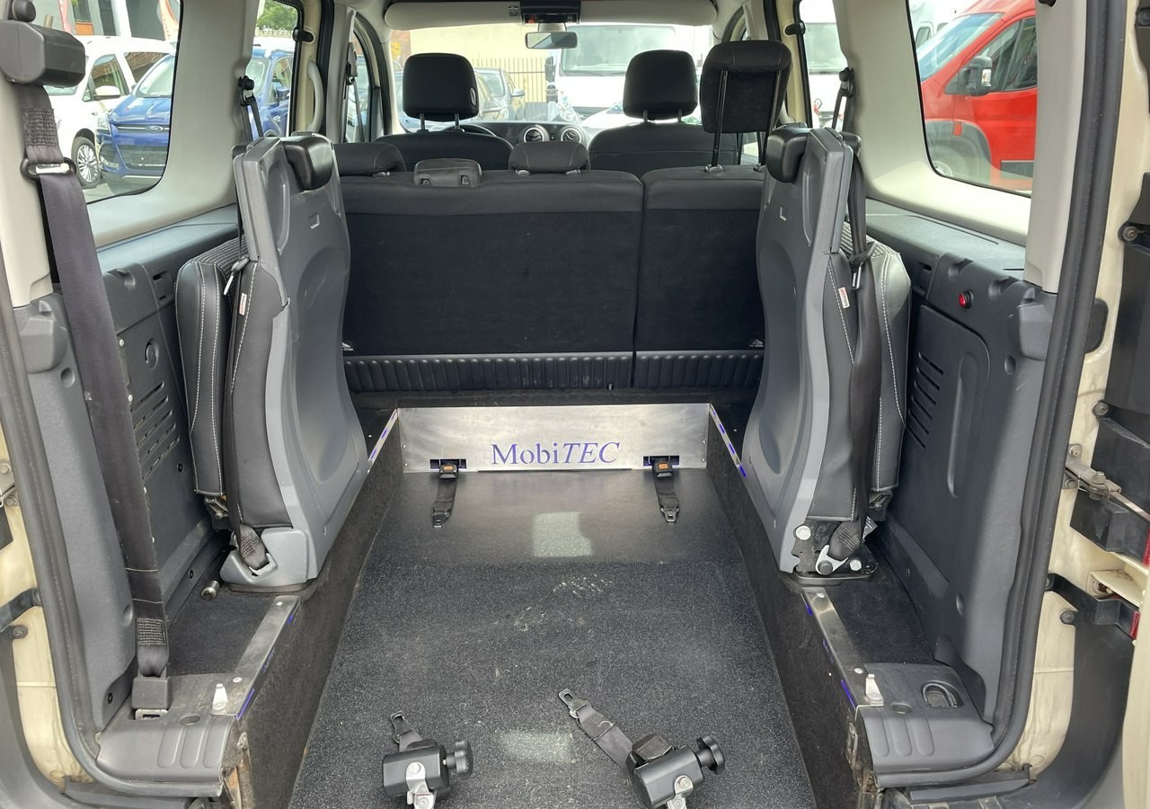 Mercedes-Benz Citan Citan Tourer Mercedes Citan 7-osob przewozu Niepełnosprawnych inwalida - Automobil: Foto 5 Mercedes-Benz Citan Citan Tourer Mercedes Citan 7-osob przewozu Niepełnosprawnych inwalida - Automobil: Foto 5