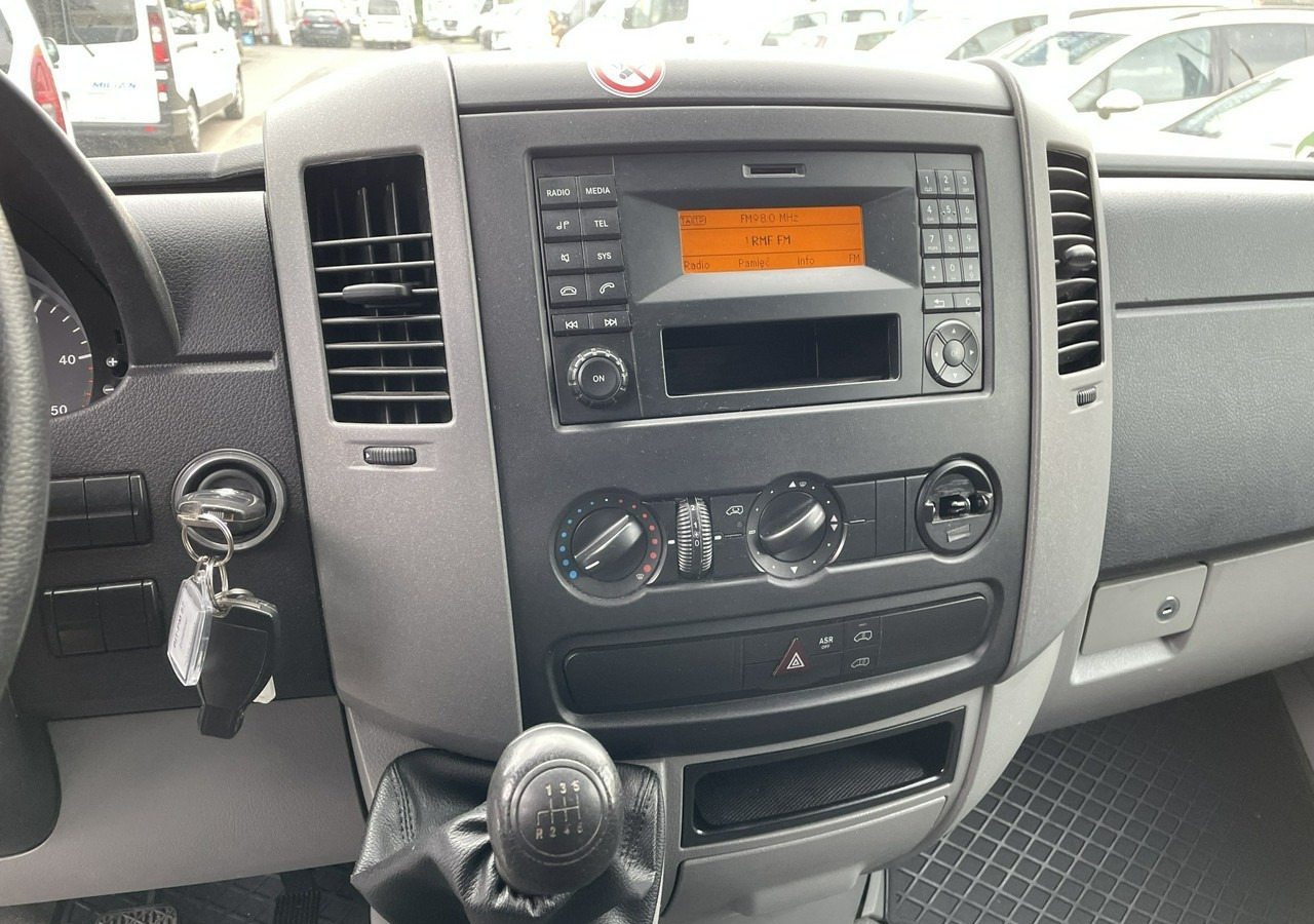 Dubă Mercedes-Benz Sprinter Sprinter 314 Maxi Model 2017: Foto 16