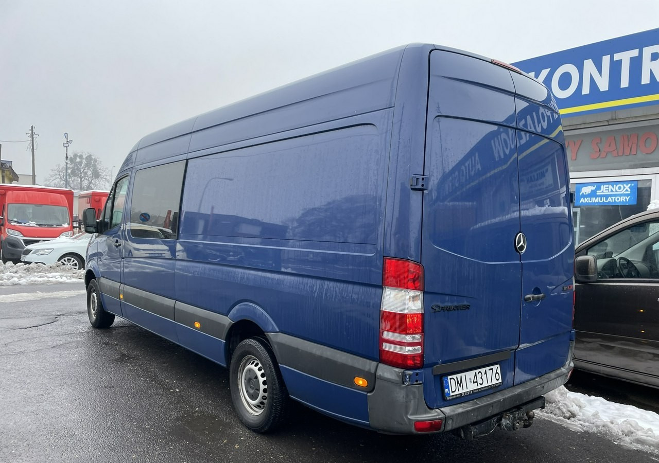 Mercedes-Benz Sprinter Sprinter 316 Maxi Brygadówka 6-osob dokka doka Klima 2010 - Autoutilitară cabină dublă: Foto 3 Mercedes-Benz Sprinter Sprinter 316 Maxi Brygadówka 6-osob dokka doka Klima 2010 - Autoutilitară cabină dublă: Foto 3