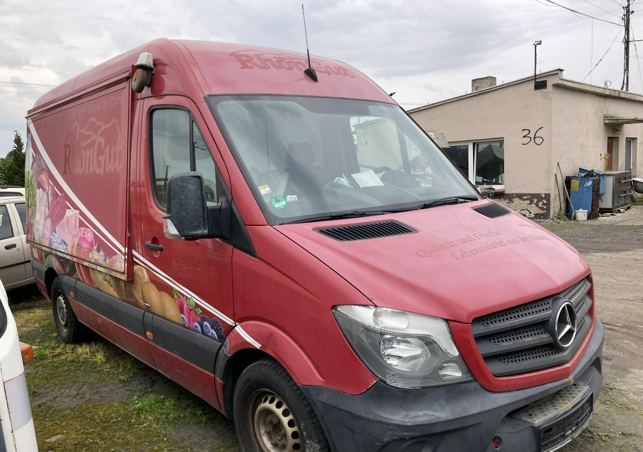 Mercedes-Benz Sprinter Sprinter Autosklep sklep bar Gastronomiczny Food Truck Foodtruck 201 - Autorulota comerciala: Foto 1 Mercedes-Benz Sprinter Sprinter Autosklep sklep bar Gastronomiczny Food Truck Foodtruck 201 - Autorulota comerciala: Foto 1