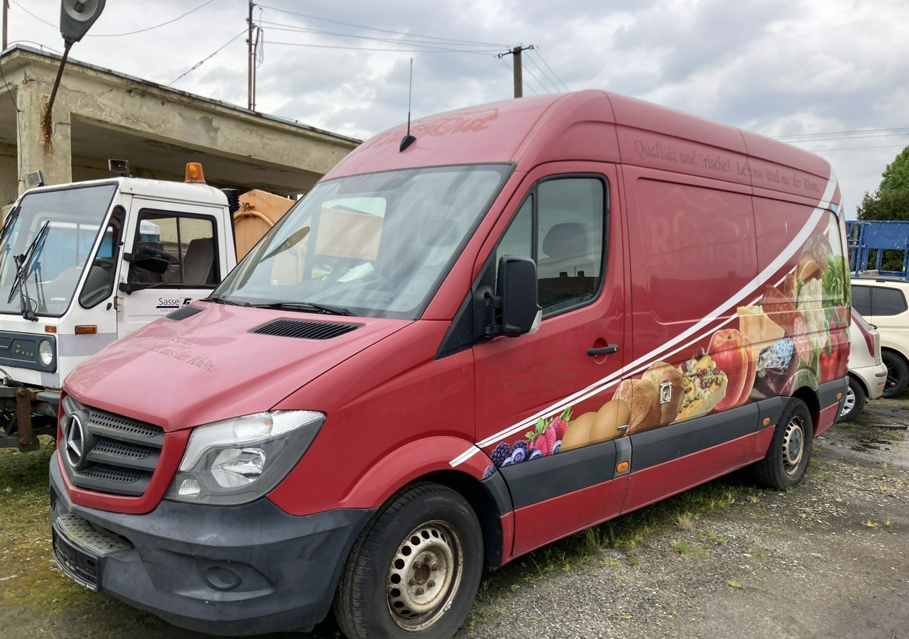 Mercedes-Benz Sprinter Sprinter Autosklep sklep bar Gastronomiczny Food Truck Foodtruck 201 - Autorulota comerciala: Foto 2 Mercedes-Benz Sprinter Sprinter Autosklep sklep bar Gastronomiczny Food Truck Foodtruck 201 - Autorulota comerciala: Foto 2