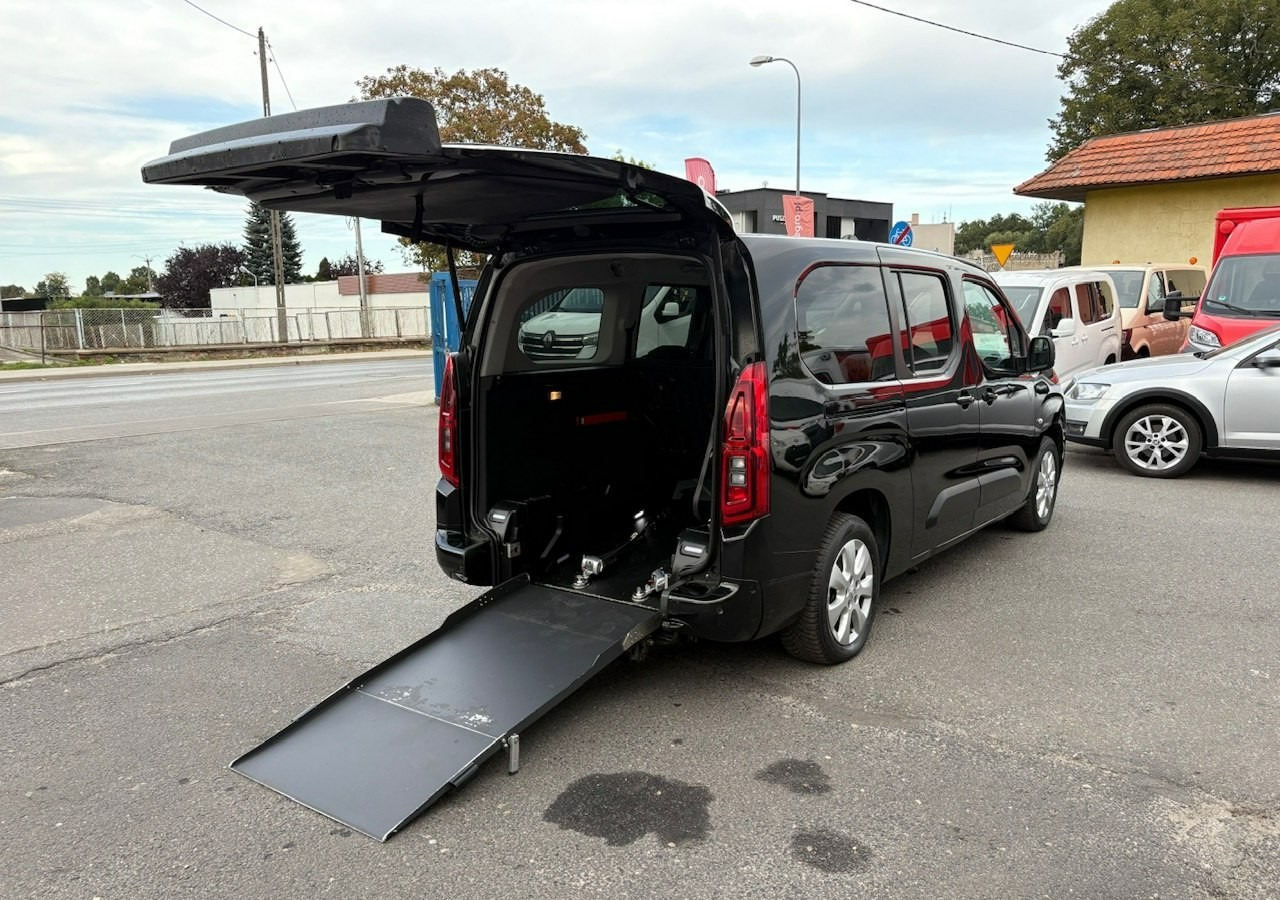 Opel Combo IV Combo Life Combo Life Maxi dla Niepełnosprawnych inwalida rampa PFRON - Mașină break: Foto 4 Opel Combo IV Combo Life Combo Life Maxi dla Niepełnosprawnych inwalida rampa PFRON - Mașină break: Foto 4