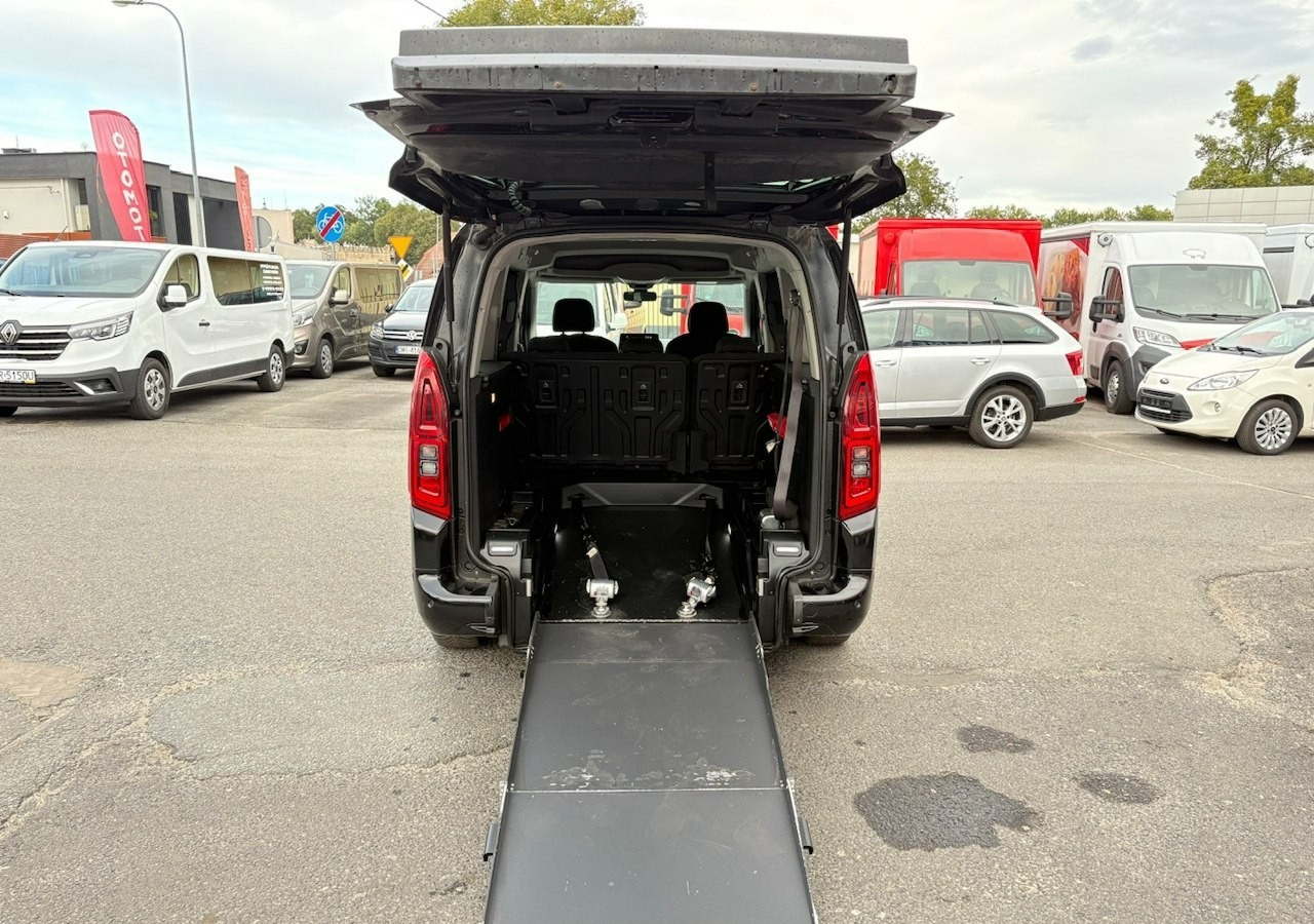 Opel Combo IV Combo Life Combo Life Maxi dla Niepełnosprawnych inwalida rampa PFRON - Mașină break: Foto 3 Opel Combo IV Combo Life Combo Life Maxi dla Niepełnosprawnych inwalida rampa PFRON - Mașină break: Foto 3