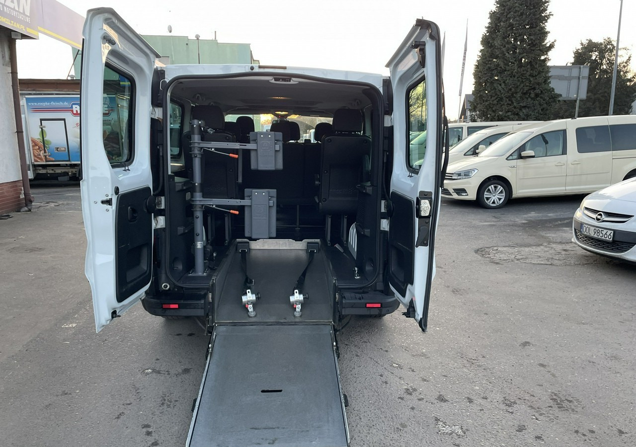 Opel Vivaro Opel Vivaro dla Niepełnosprawnych inwalida Rampa Model 2019 - Automobil: Foto 3 Opel Vivaro Opel Vivaro dla Niepełnosprawnych inwalida Rampa Model 2019 - Automobil: Foto 3