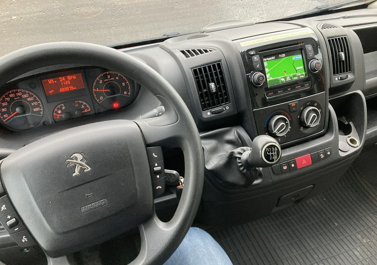 Leasing de Peugeot Boxer Autosklep pieczywa Gastronomiczny Food Truck Foodtruck sklep 2018 Peugeot Boxer Autosklep pieczywa Gastronomiczny Food Truck Foodtruck sklep 2018: Foto 14 Leasing de Peugeot Boxer Autosklep pieczywa Gastronomiczny Food Truck Foodtruck sklep 2018 Peugeot Boxer Autosklep pieczywa Gastronomiczny Food Truck Foodtruck sklep 2018: Foto 14