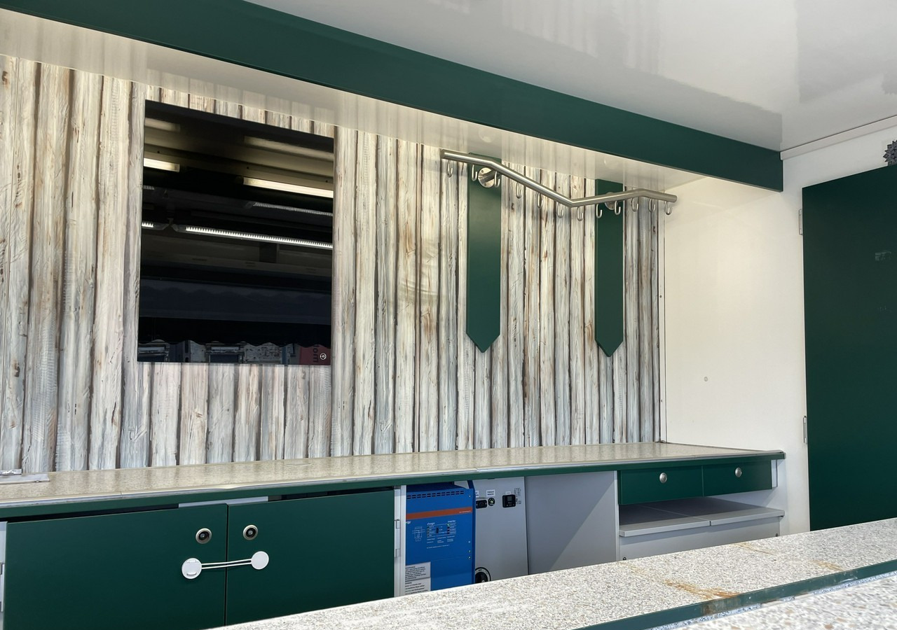 Renault Master Autosklep Gastronomiczny Food Truck Foodtruck sklep W-zasil 2015 - Autorulota comerciala: Foto 5 Renault Master Autosklep Gastronomiczny Food Truck Foodtruck sklep W-zasil 2015 - Autorulota comerciala: Foto 5