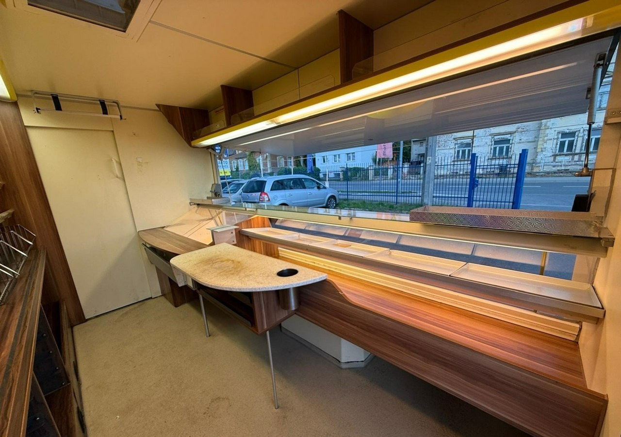 Renault Master Autosklep pieczyw Sklep Gastronomiczny Food Truck Foodtruck BORCO 20 - Autorulota comerciala: Foto 4 Renault Master Autosklep pieczyw Sklep Gastronomiczny Food Truck Foodtruck BORCO 20 - Autorulota comerciala: Foto 4