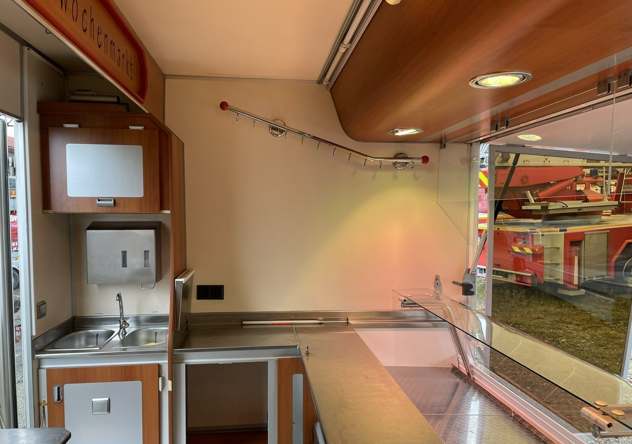 Renault Master Autosklep wędl Gastronomiczny Food Truck Foodtruck Sklep Klima Borc - Autorulota comerciala: Foto 5 Renault Master Autosklep wędl Gastronomiczny Food Truck Foodtruck Sklep Klima Borc - Autorulota comerciala: Foto 5