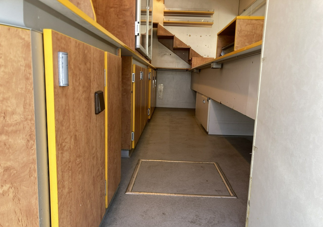 Autorulota comerciala Renault Master Autosklep wędlin sklep bar Gastronomiczny Food Truck Foodtruck Borco: Foto 8