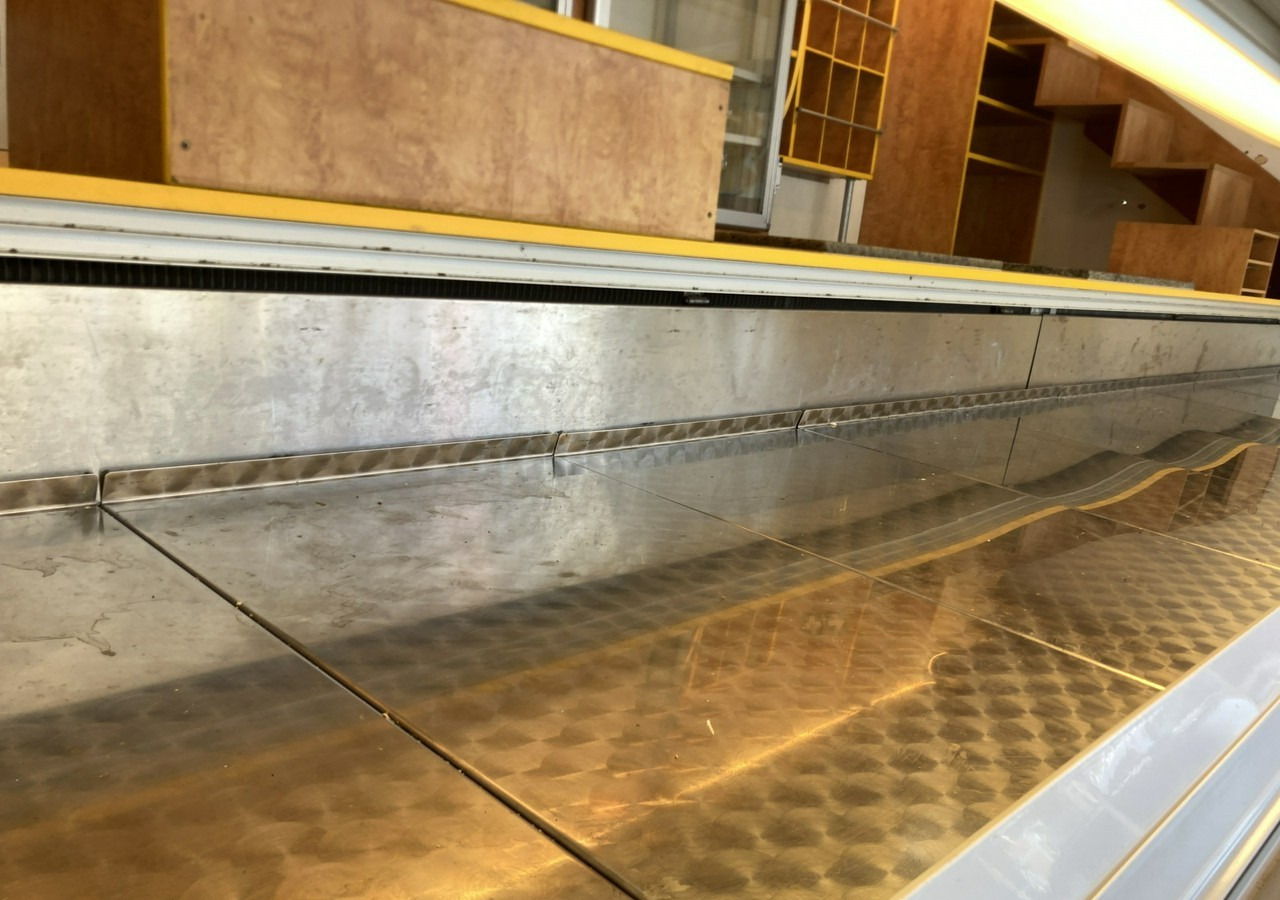 Autorulota comerciala Renault Master Autosklep wędlin sklep bar Gastronomiczny Food Truck Foodtruck Borco: Foto 13