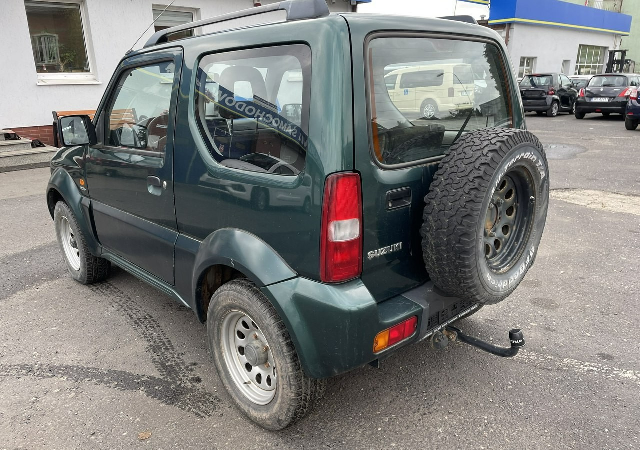 Suzuki Jimny Suzuki Jimny 1.5 Diesel 4X4 - SUV: Foto 4 Suzuki Jimny Suzuki Jimny 1.5 Diesel 4X4 - SUV: Foto 4