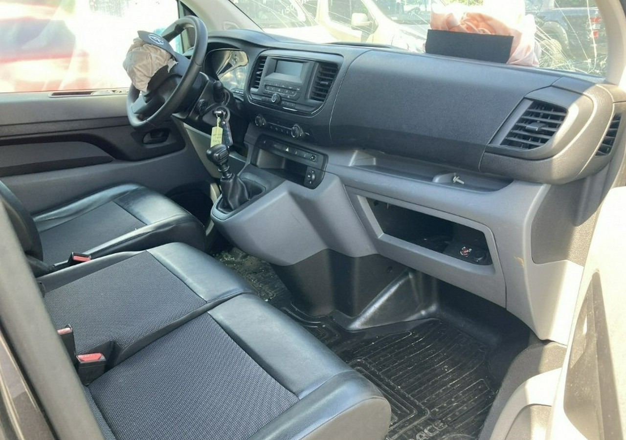 Toyota Proace Toyota Proace Maxi Klima 2020 Salon PL - Dubă: Foto 5 Toyota Proace Toyota Proace Maxi Klima 2020 Salon PL - Dubă: Foto 5