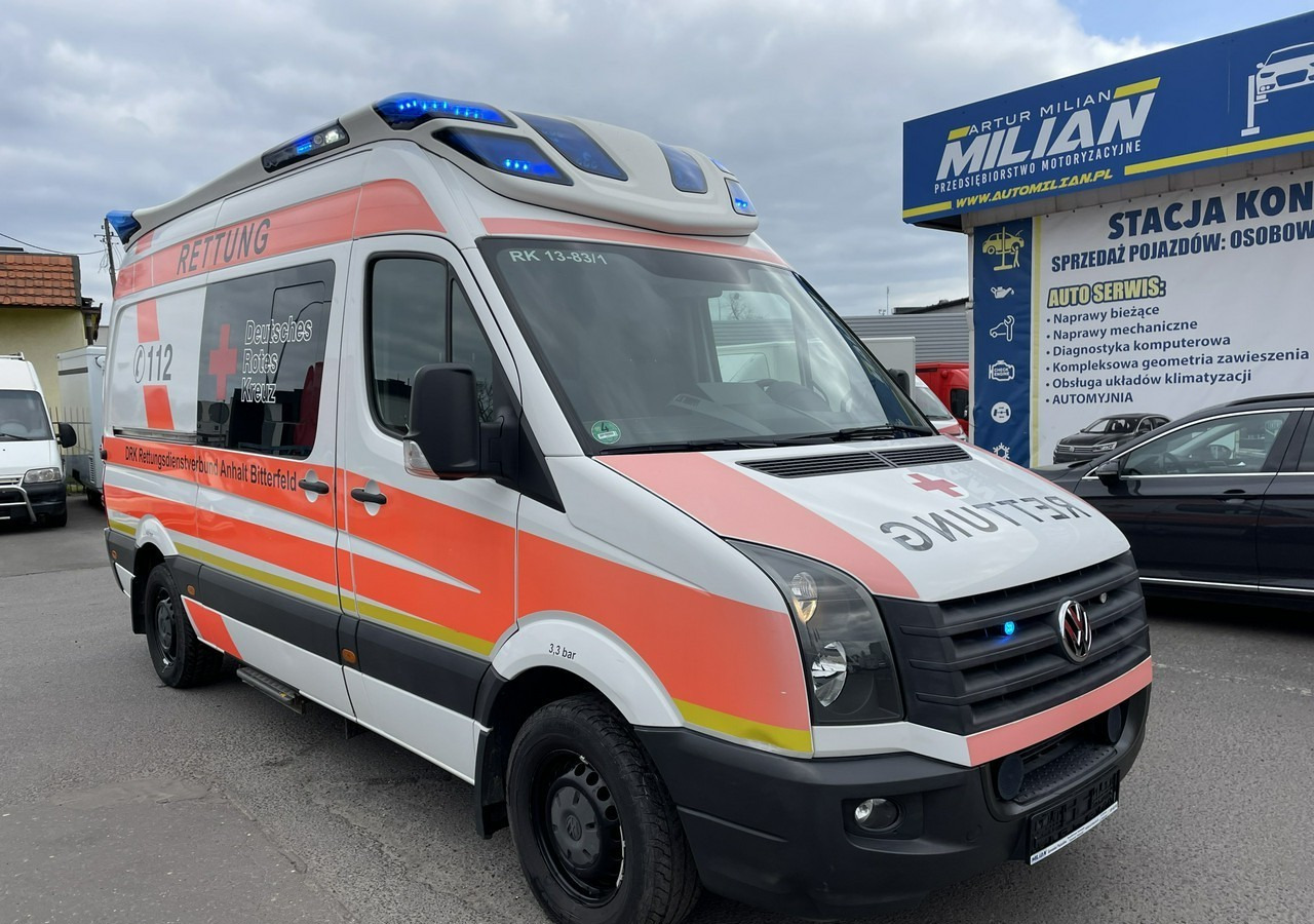 Volkswagen Crafter Crafter 2.0-163KM Karetka Ambulans Wyposażony Model 2016 - Ambulanță: Foto 2 Volkswagen Crafter Crafter 2.0-163KM Karetka Ambulans Wyposażony Model 2016 - Ambulanță: Foto 2