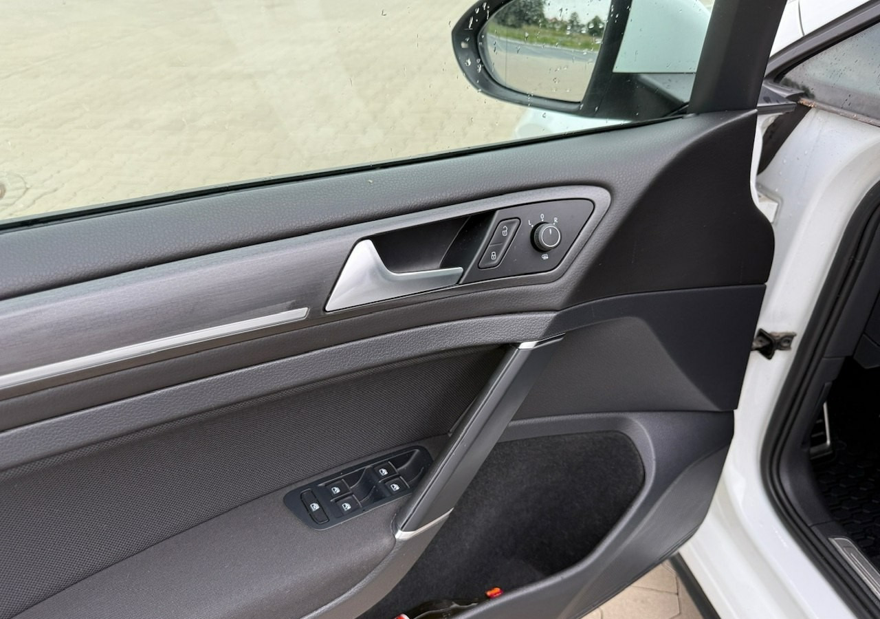 Berlină/ Sedan Volkswagen Golf VII GTD 2.0TDI 184KM FullLed Navi Klimatronik ACC Asystenci: Foto 13