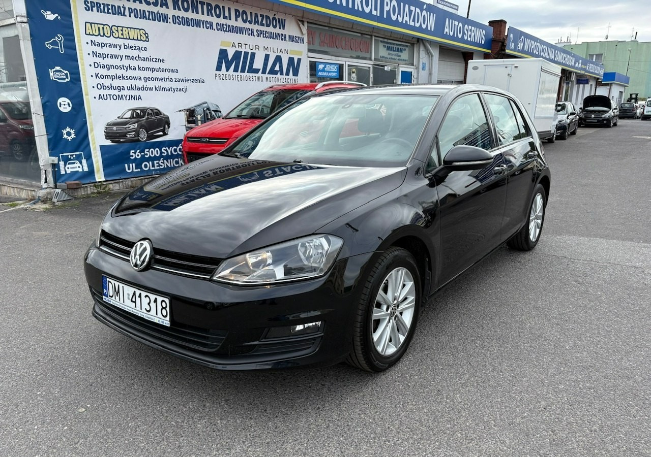 Volkswagen Golf VII VII 1,6 TDI 110KM 153TKM Klimatronik Navi Alu PDC 2015 Bez wkładu fi - Hatchback: Foto 2 Volkswagen Golf VII VII 1,6 TDI 110KM 153TKM Klimatronik Navi Alu PDC 2015 Bez wkładu fi - Hatchback: Foto 2
