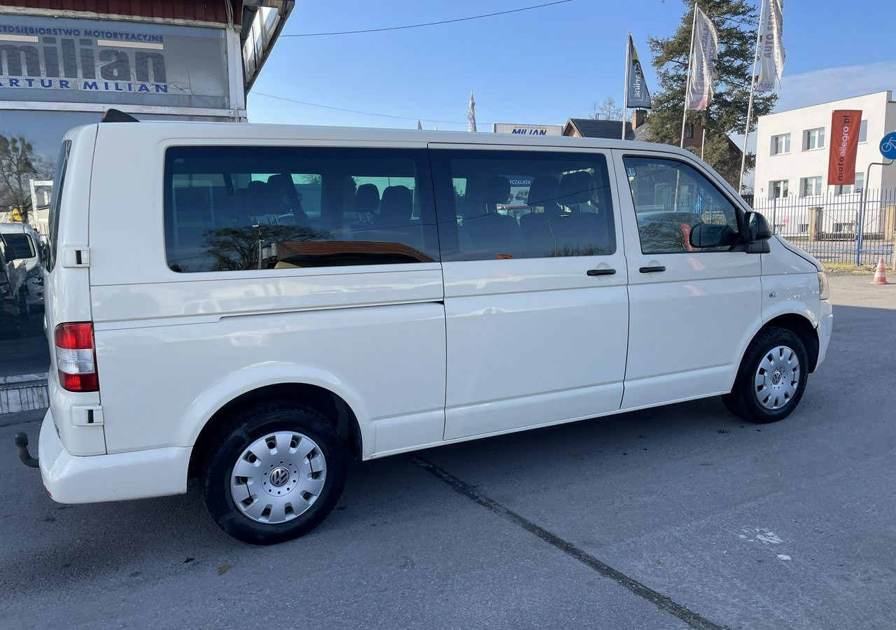 Volkswagen Inny Volkswagen Volkswagen Caravelle 2.0-140KM 2015 - Automobil: Foto 4 Volkswagen Inny Volkswagen Volkswagen Caravelle 2.0-140KM 2015 - Automobil: Foto 4