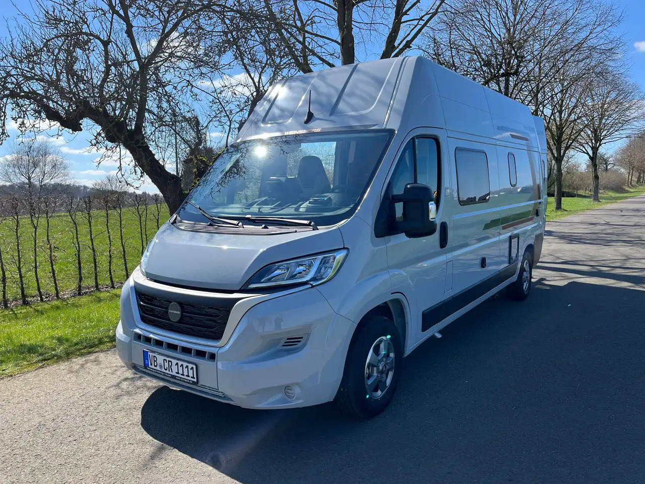 Weinsberg CaraBus 600 DQ - Camper van: Foto 1 Weinsberg CaraBus 600 DQ - Camper van: Foto 1