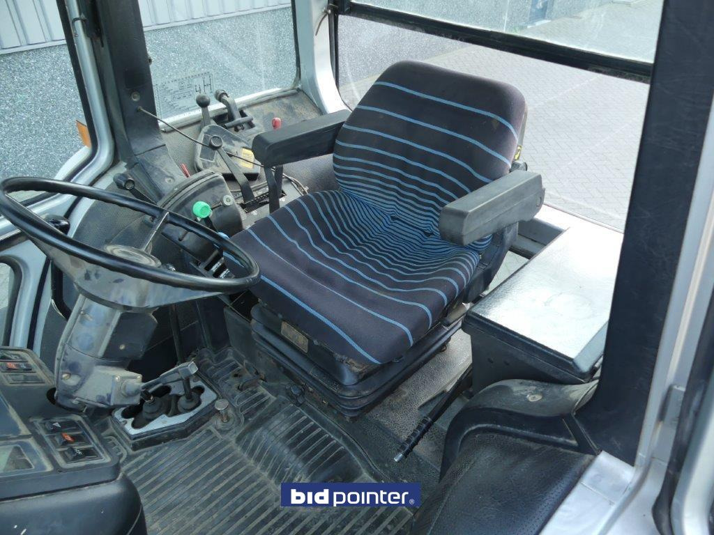 Tractor agricol Ford 7810 Silver Jubilee: Foto 14