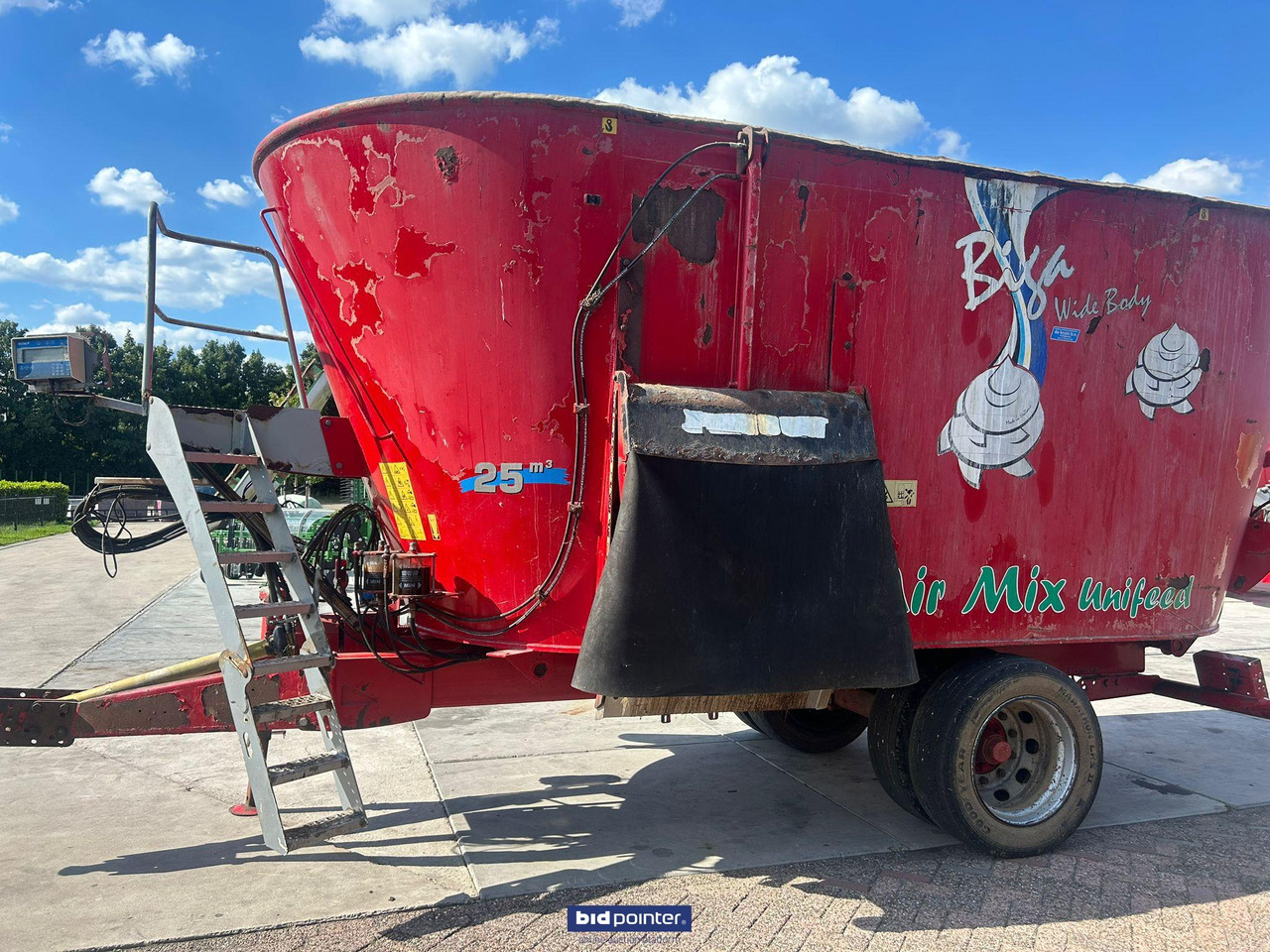 Peecon Biga 25m3 - Remorcă distribuit furaje: Foto 4 Peecon Biga 25m3 - Remorcă distribuit furaje: Foto 4