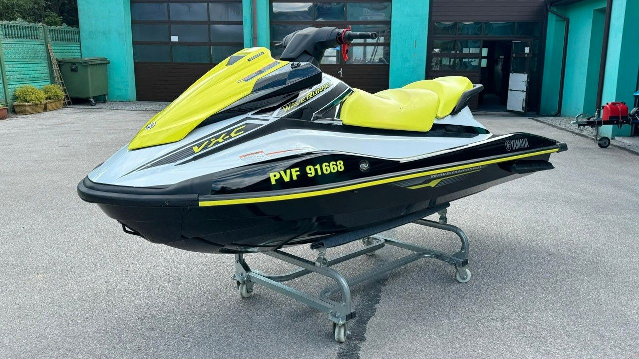 Yamaha WAVERUNNER VX-C / WATERSCRAPER / 220 HOURS / 201 - Alte utilaje: Foto 1 Yamaha WAVERUNNER VX-C / WATERSCRAPER / 220 HOURS / 201 - Alte utilaje: Foto 1