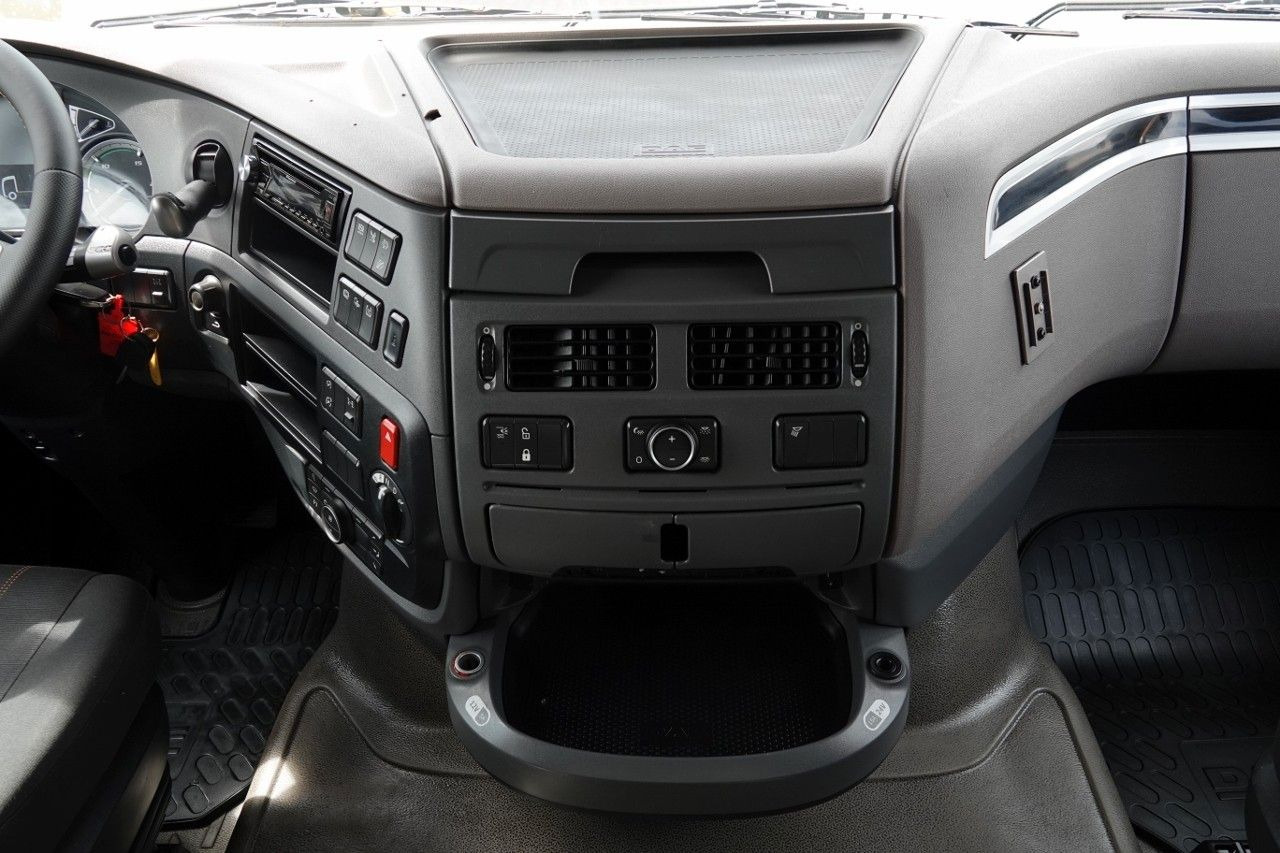 Cap tractor DAF XF 480 / SPACE CAB / 2018 R / SPROWADZONY / PO: Foto 16