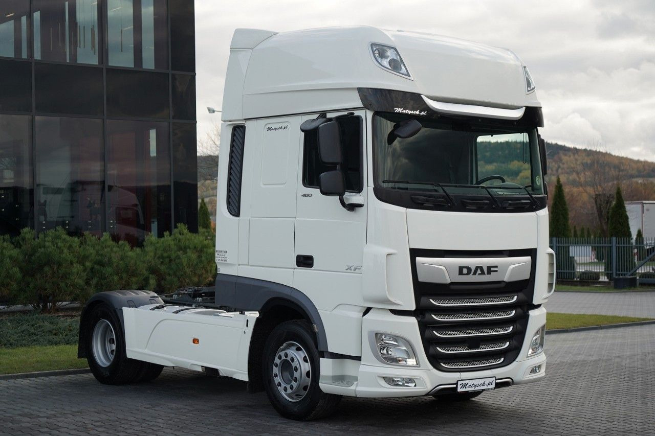 DAF XF 480 / SUPER SPACE CAB / 2021 - Cap tractor: Foto 4 DAF XF 480 / SUPER SPACE CAB / 2021 - Cap tractor: Foto 4