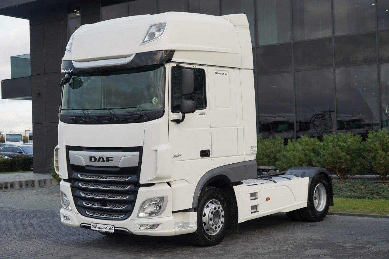 DAF XF 480 / SUPER SPACE CAB / 2021 - Cap tractor: Foto 2 DAF XF 480 / SUPER SPACE CAB / 2021 - Cap tractor: Foto 2
