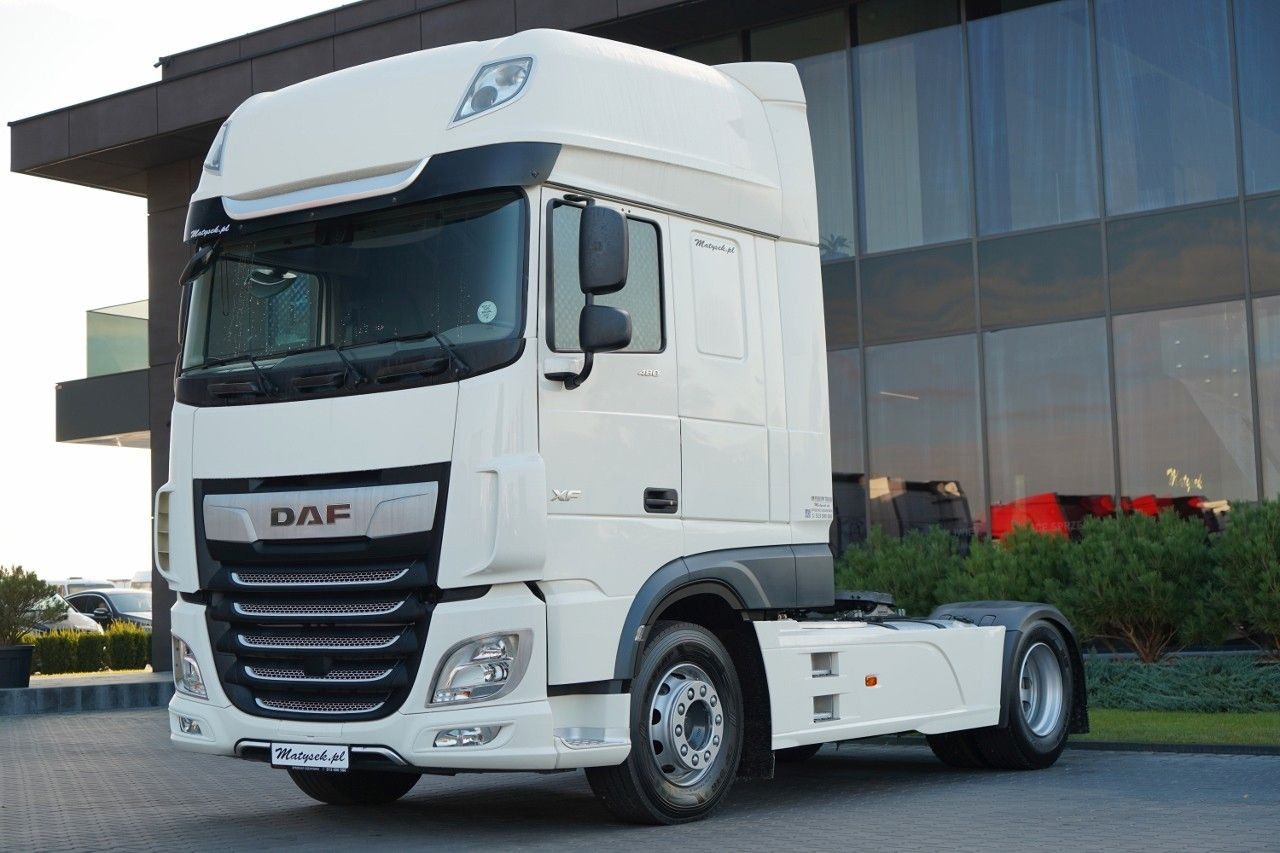 DAF XF 480 / SUPER SPACE CAB / OPONY 100% / 2021 RO - Cap tractor: Foto 2 DAF XF 480 / SUPER SPACE CAB / OPONY 100% / 2021 RO - Cap tractor: Foto 2