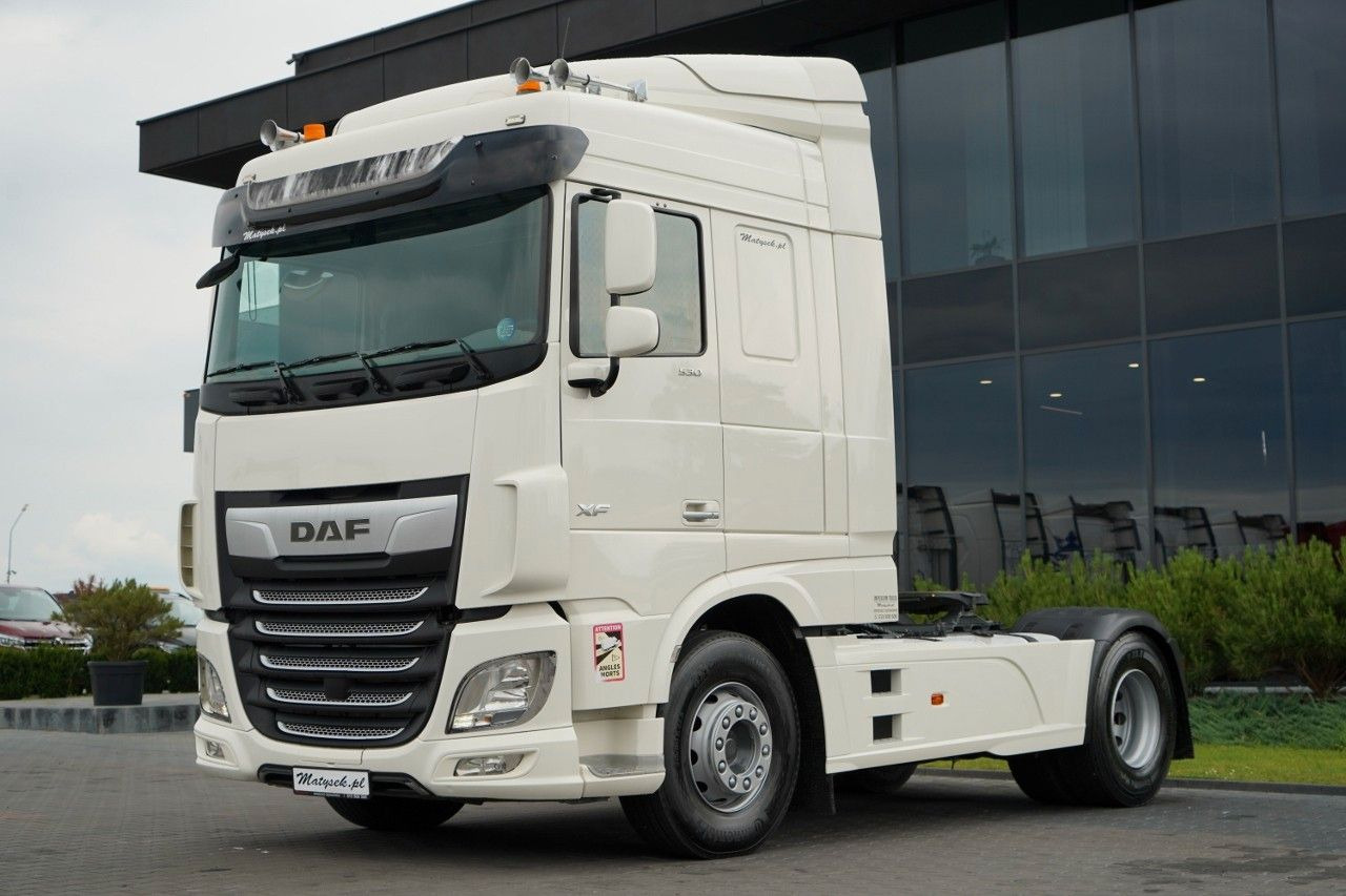 DAF XF 530 / RETARDER / I-PARK COOL / HYDRAULIKA / - Cap tractor: Foto 2 DAF XF 530 / RETARDER / I-PARK COOL / HYDRAULIKA / - Cap tractor: Foto 2