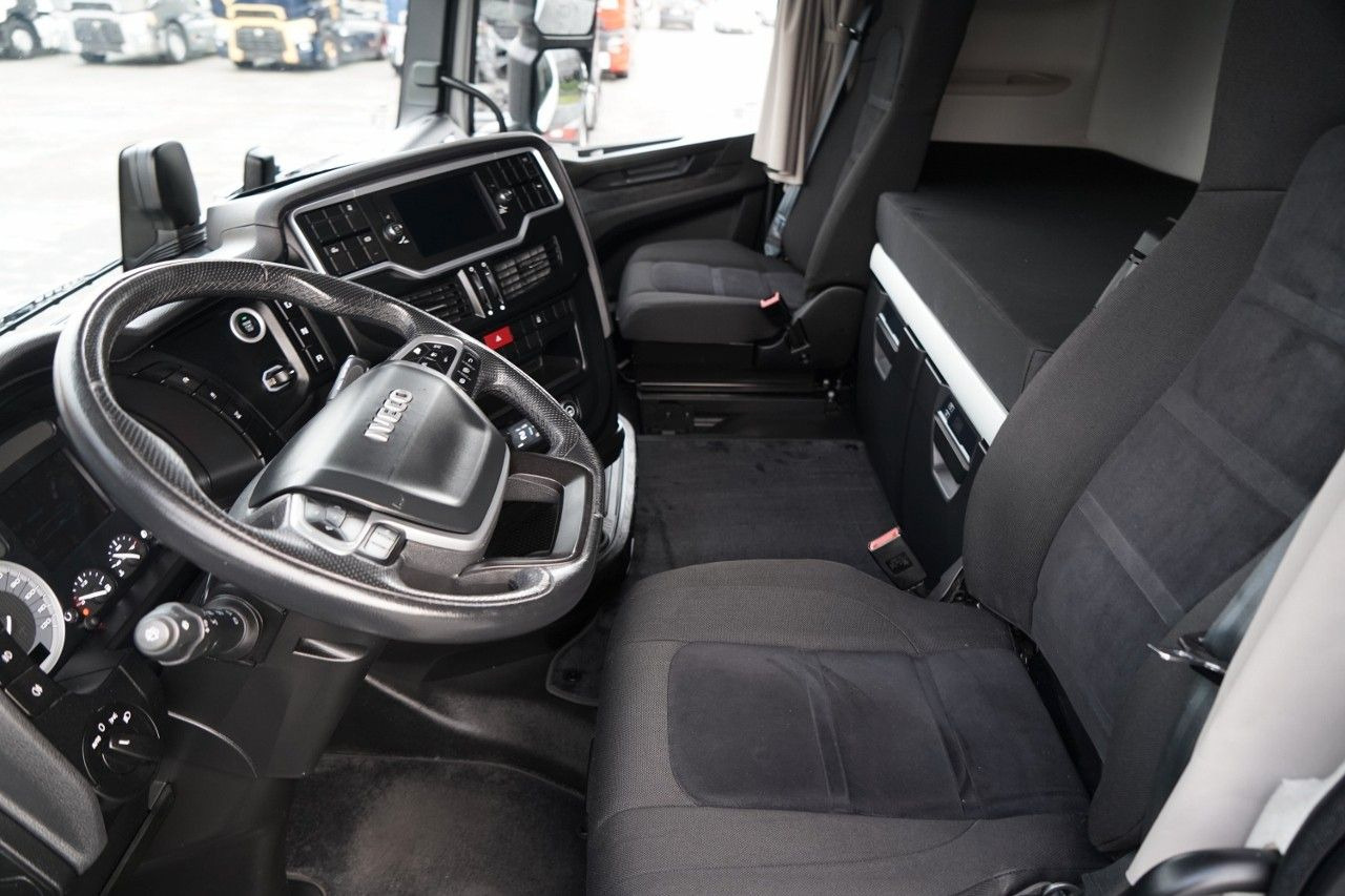 Cap tractor Iveco S-WAY / 480 / RETARDER / I-PARK COOL / OPONY 100: Foto 25 Cap tractor Iveco S-WAY / 480 / RETARDER / I-PARK COOL / OPONY 100: Foto 25