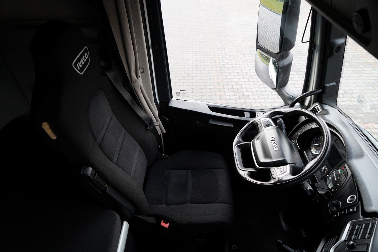 Cap tractor Iveco S-WAY / 480 / RETARDER / I-PARK COOL / OPONY 100: Foto 28 Cap tractor Iveco S-WAY / 480 / RETARDER / I-PARK COOL / OPONY 100: Foto 28