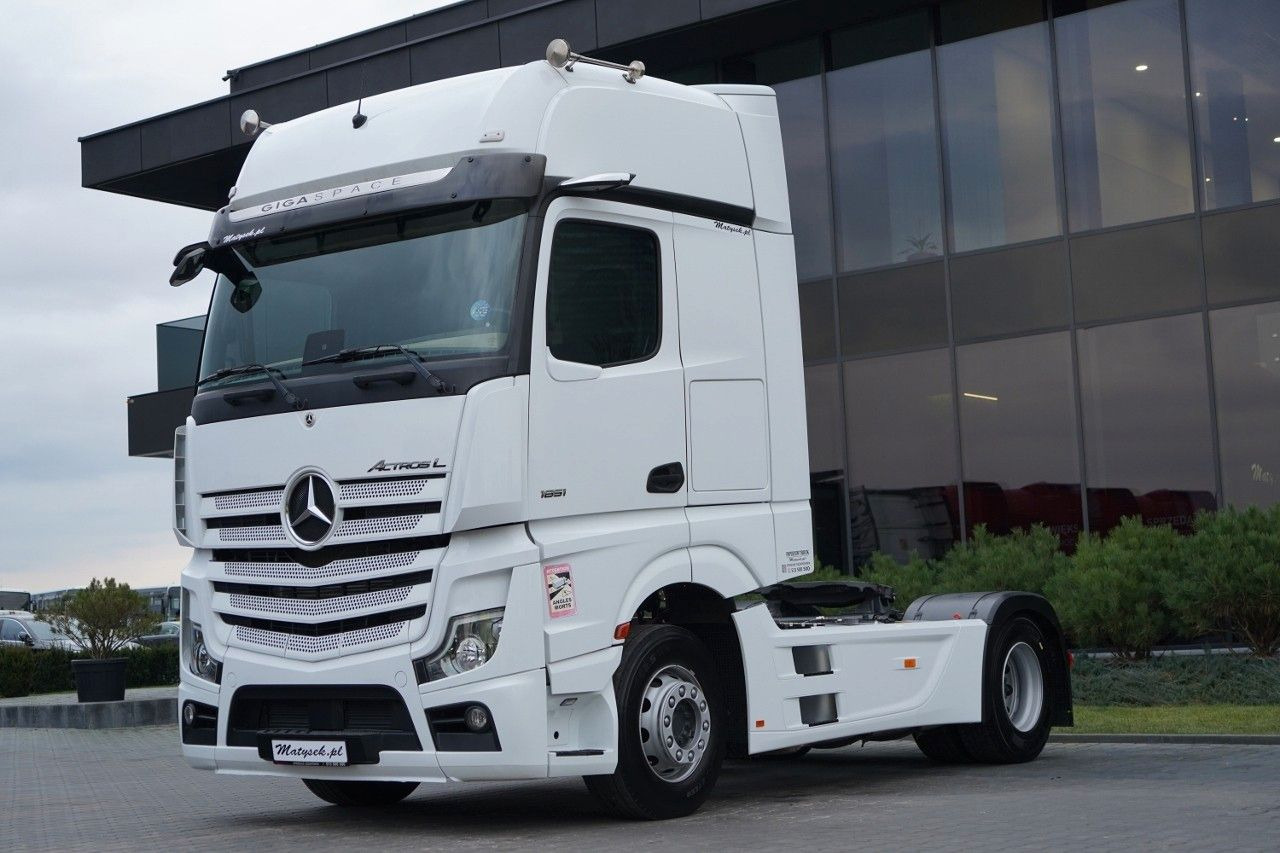 Mercedes-Benz ACTROS L 1851 / GIGA SPACE / RETARDER / 2022 R - Cap tractor: Foto 5 Mercedes-Benz ACTROS L 1851 / GIGA SPACE / RETARDER / 2022 R - Cap tractor: Foto 5