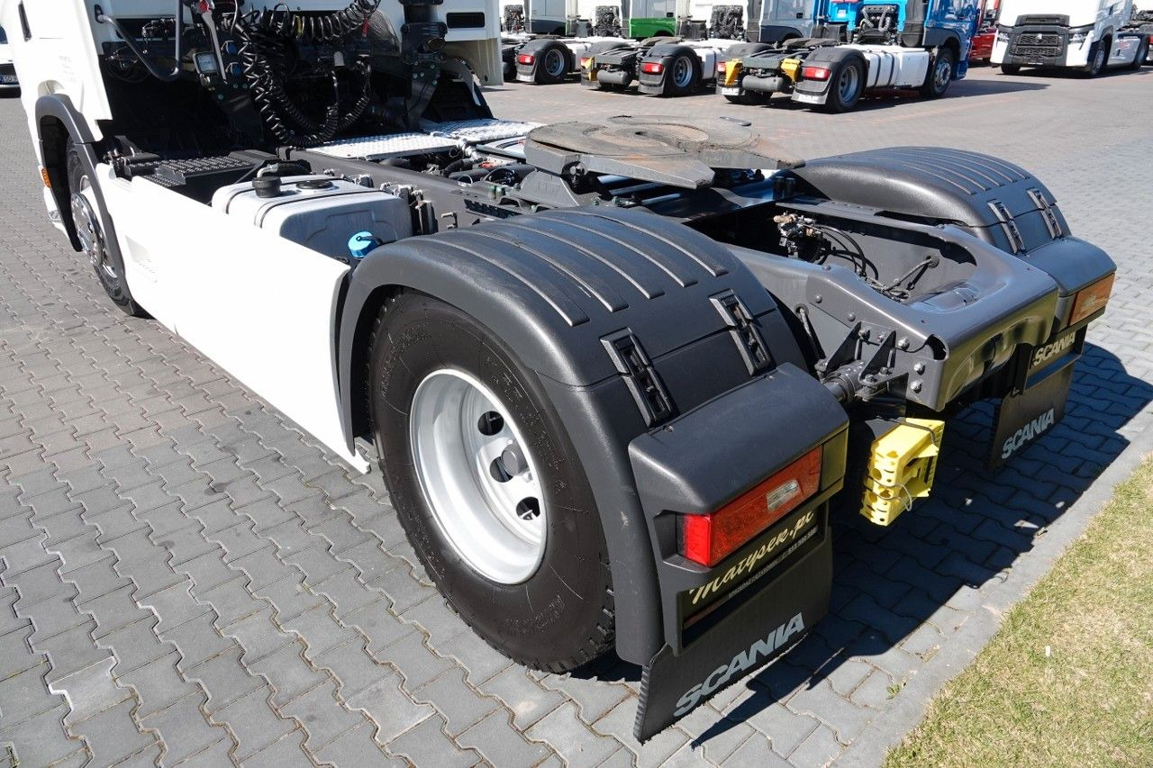 Leasing de  Scania R 450 / RETARDER / NISKA KABINA /  HYDRAULIKA / Scania R 450 / RETARDER / NISKA KABINA /  HYDRAULIKA /: Foto 10 Leasing de  Scania R 450 / RETARDER / NISKA KABINA /  HYDRAULIKA / Scania R 450 / RETARDER / NISKA KABINA /  HYDRAULIKA /: Foto 10