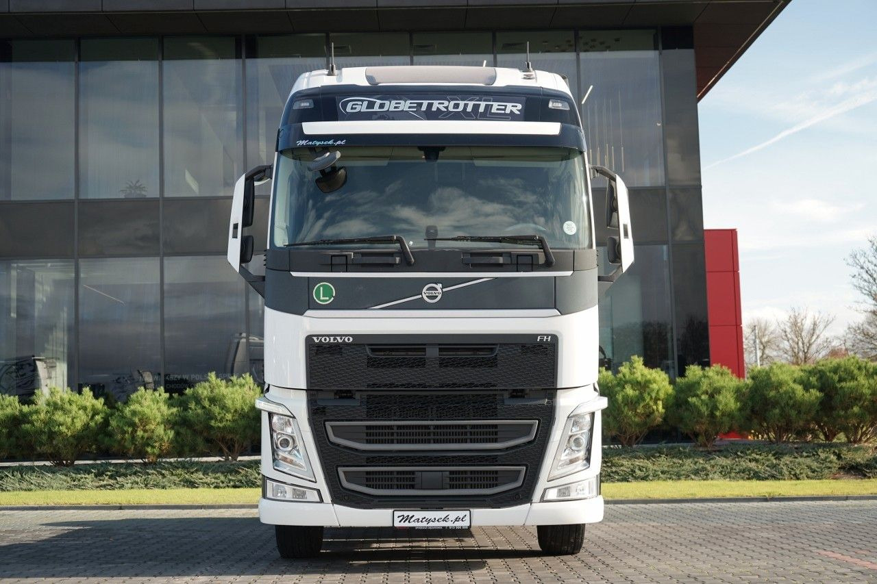 Volvo FH 500 / 2019 FH 500 / STANDARD / EURO 6 - Cap tractor: Foto 3 Volvo FH 500 / 2019 FH 500 / STANDARD / EURO 6 - Cap tractor: Foto 3